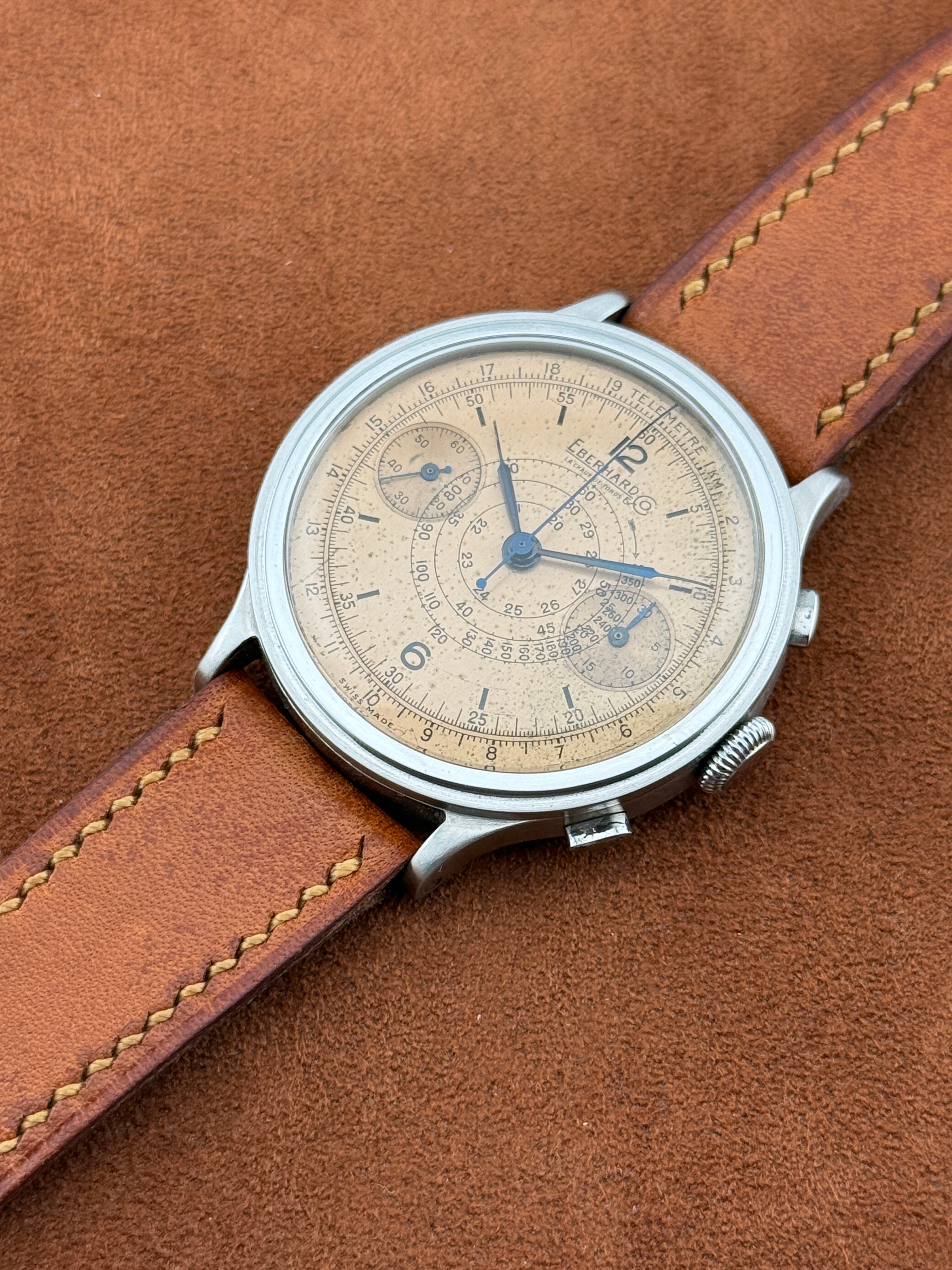 Eberhard & Co. Pre-Extra Fort Chronograph, Stainless Steel, Salmon Dial, Circa 1940