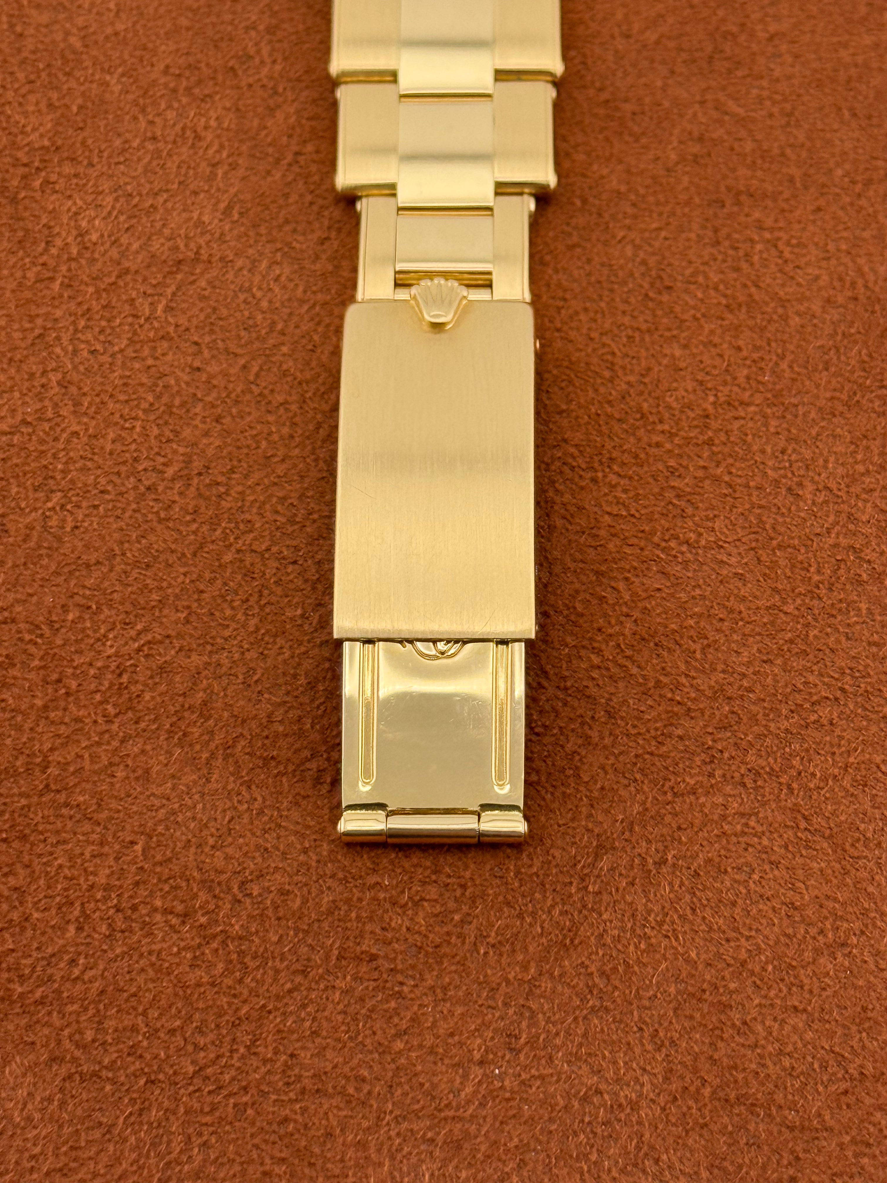 Rolex Oyster Perpetual Date Ref. 1500 – Yellow Gold, UAE Crest Dial, Sheikh Mohammed bin Rashid Signature