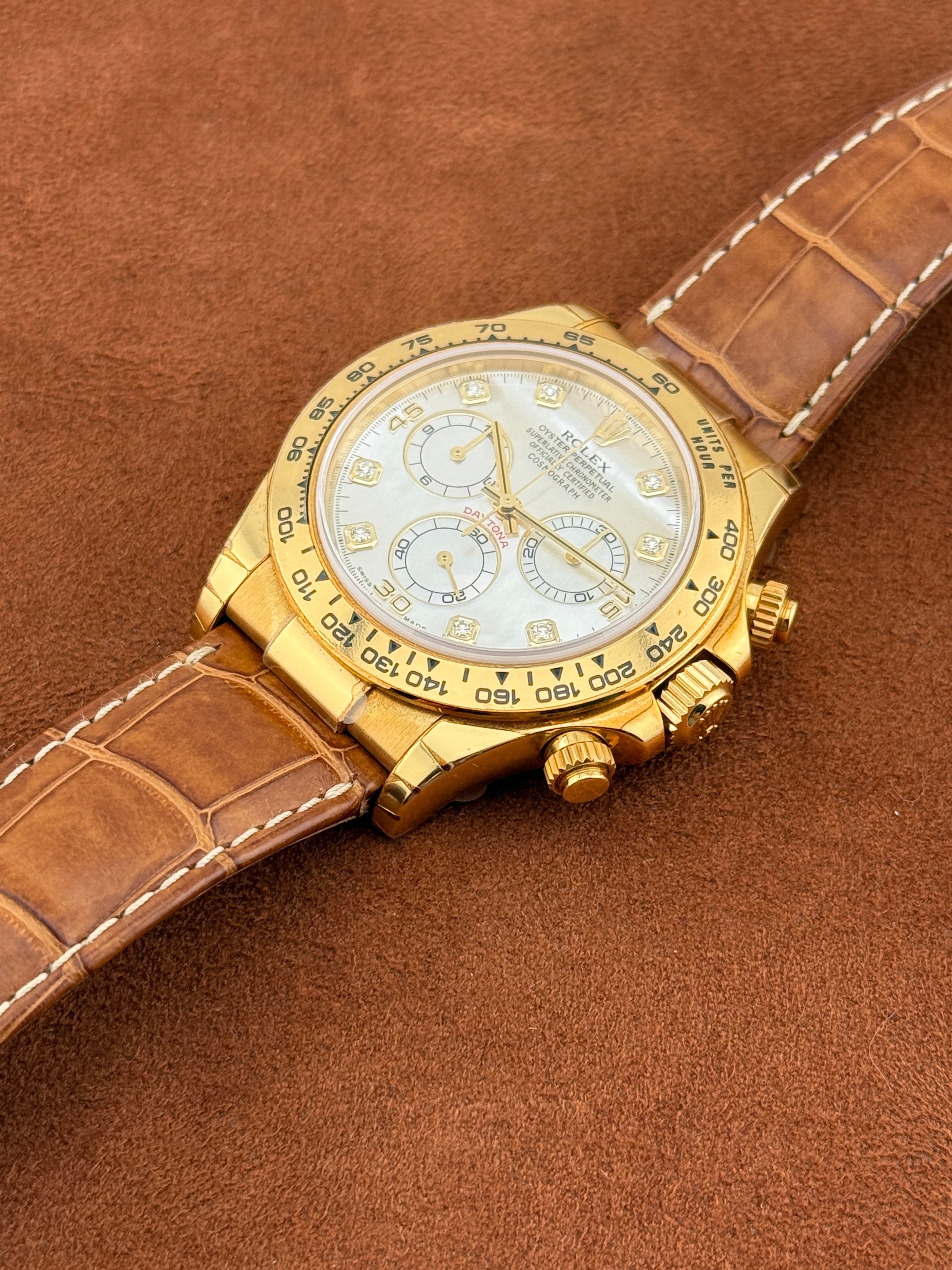 Rolex Daytona 116518 Mother of pearl - full set offered from the original owner