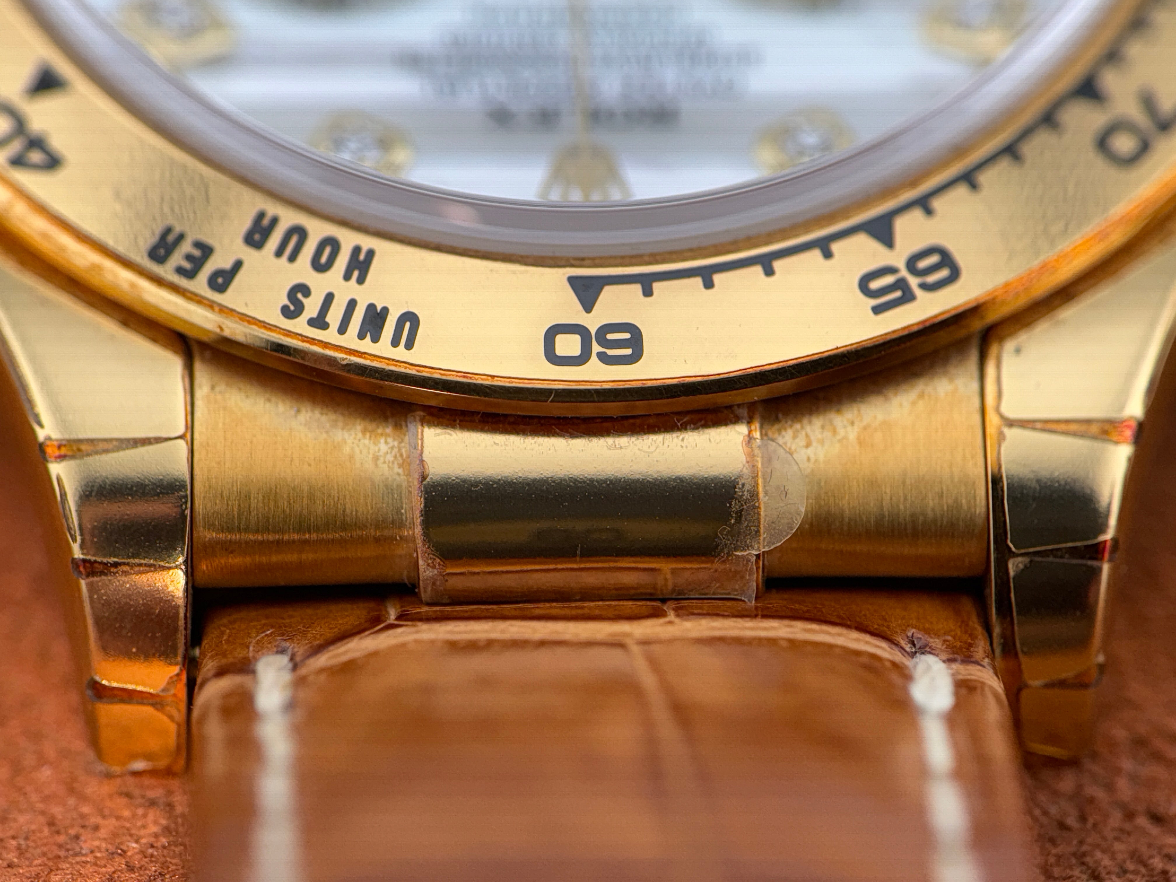 Rolex Daytona 116518 Mother of pearl - full set offered from the original owner