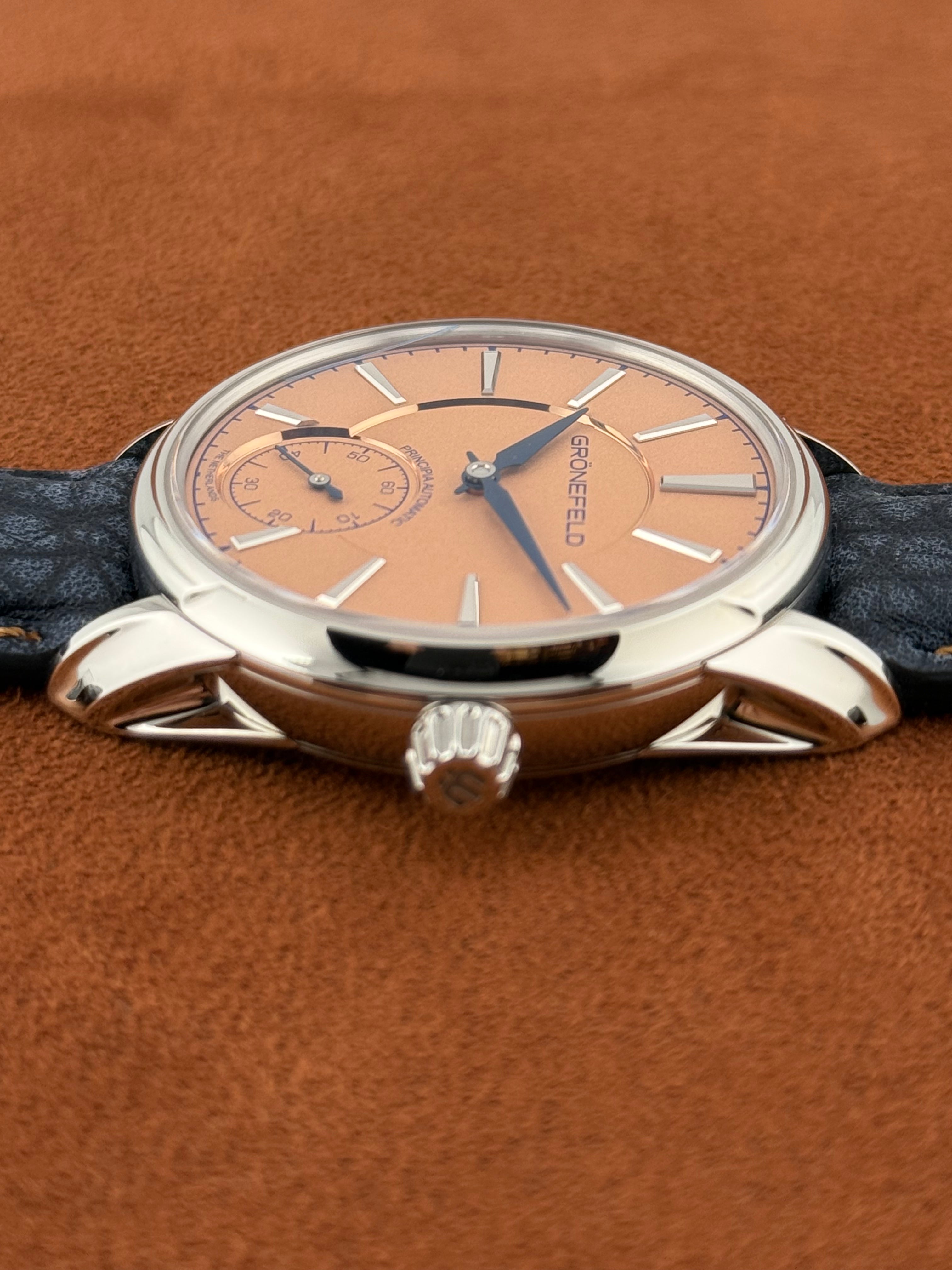 Grönefeld 1941 Principia Automatic – Salmon Dial, Stainless Steel, Full Set, New