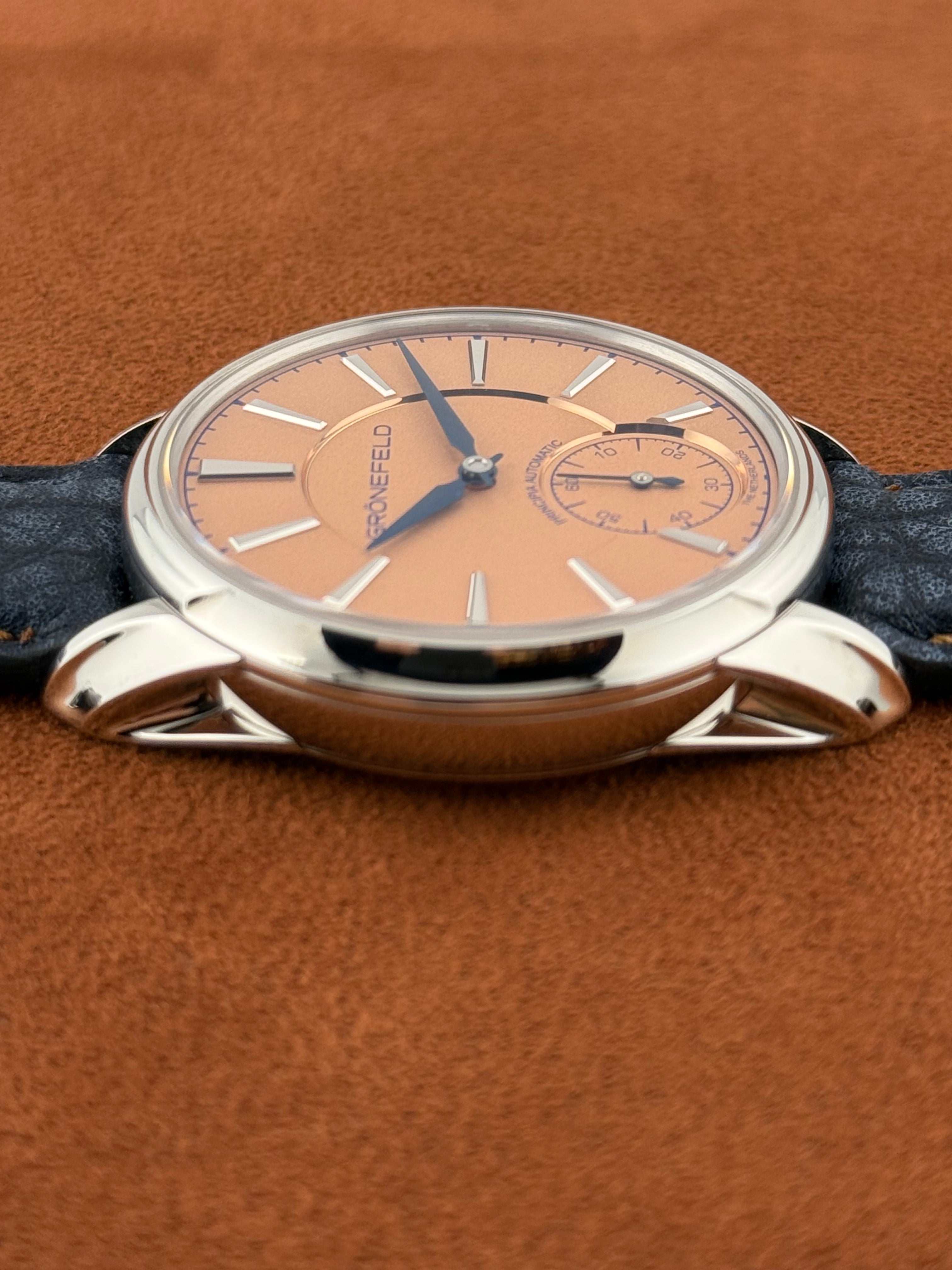 Grönefeld 1941 Principia Automatic – Salmon Dial, Stainless Steel, Full Set, New