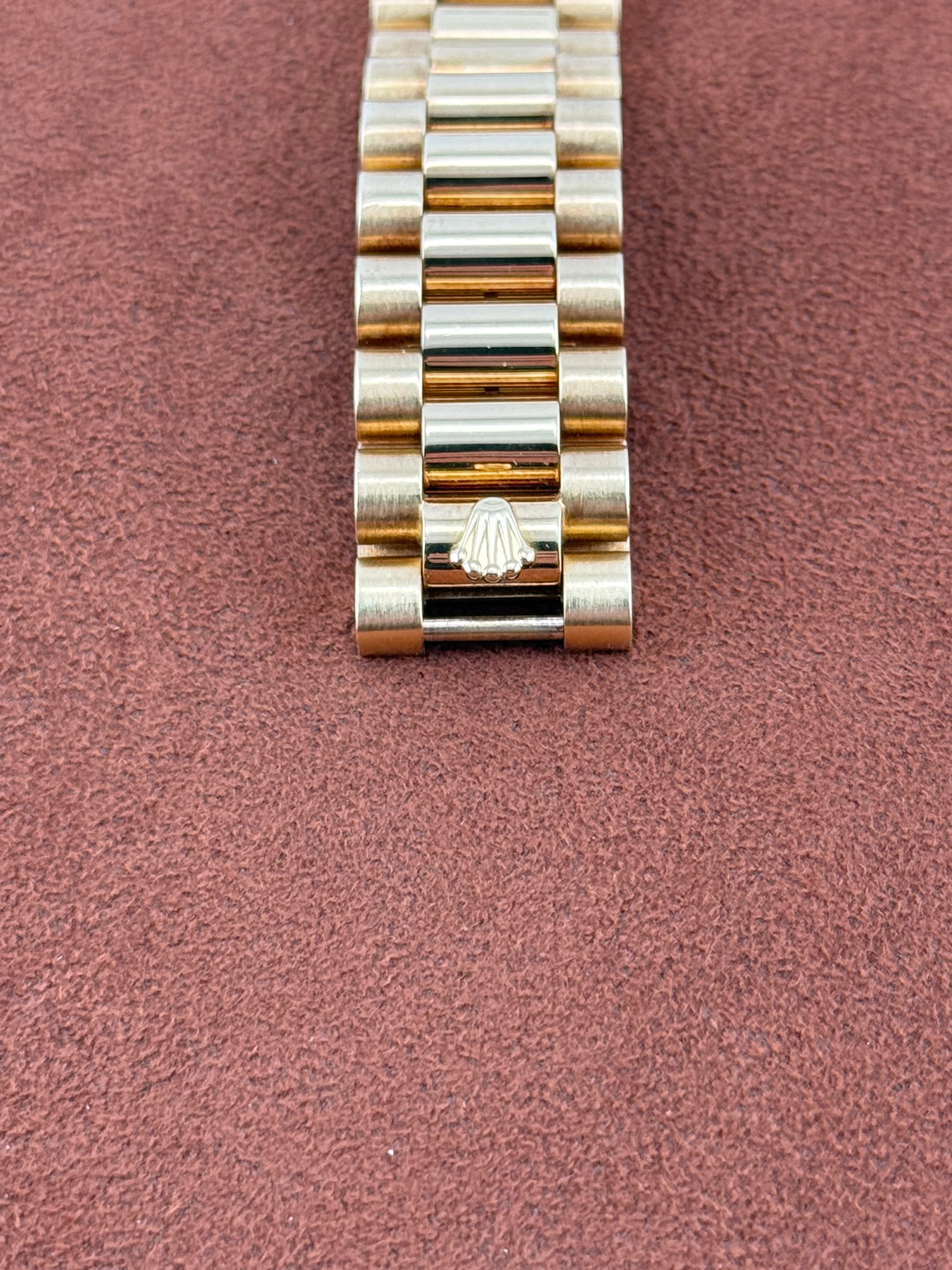 Rolex Day-Date “Stella” Ref. 18038 – Coral Red Dial, 18K Yellow Gold Bracelet Watch, Circa 1987