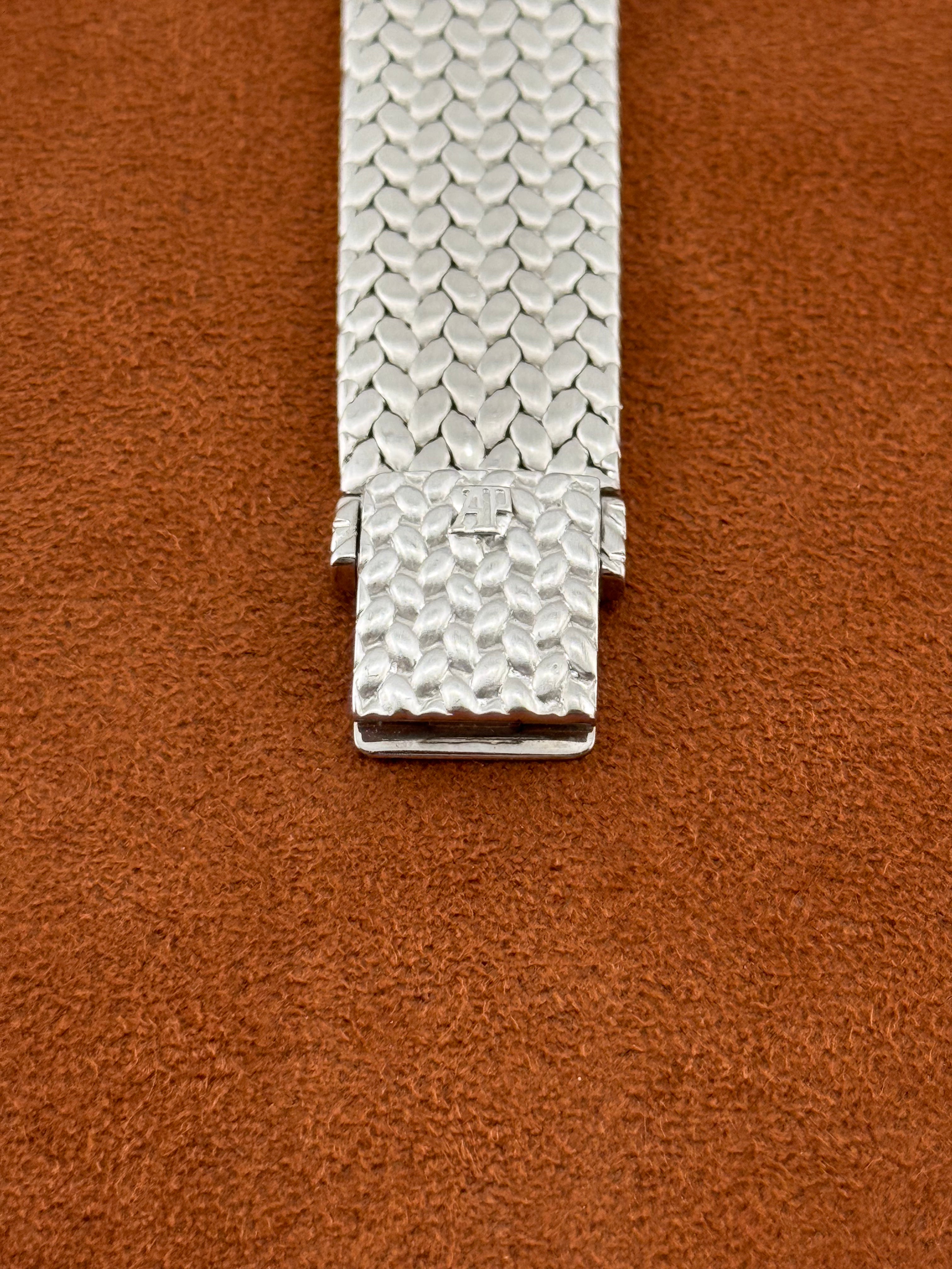 Audemars Piguet “Cobra” Ref. 5587BC – Blue Diamond Dial, 18K White Gold Bracelet Watch, Circa 1989