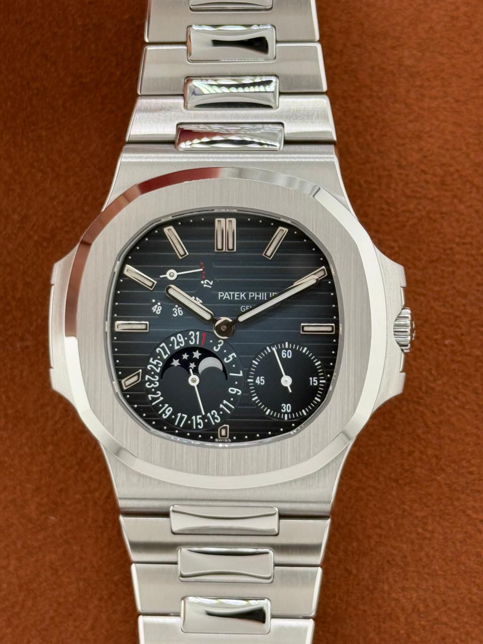 Patek Philippe Nautilus 5712/1A-001, Stainless Steel, Full Set, 2014