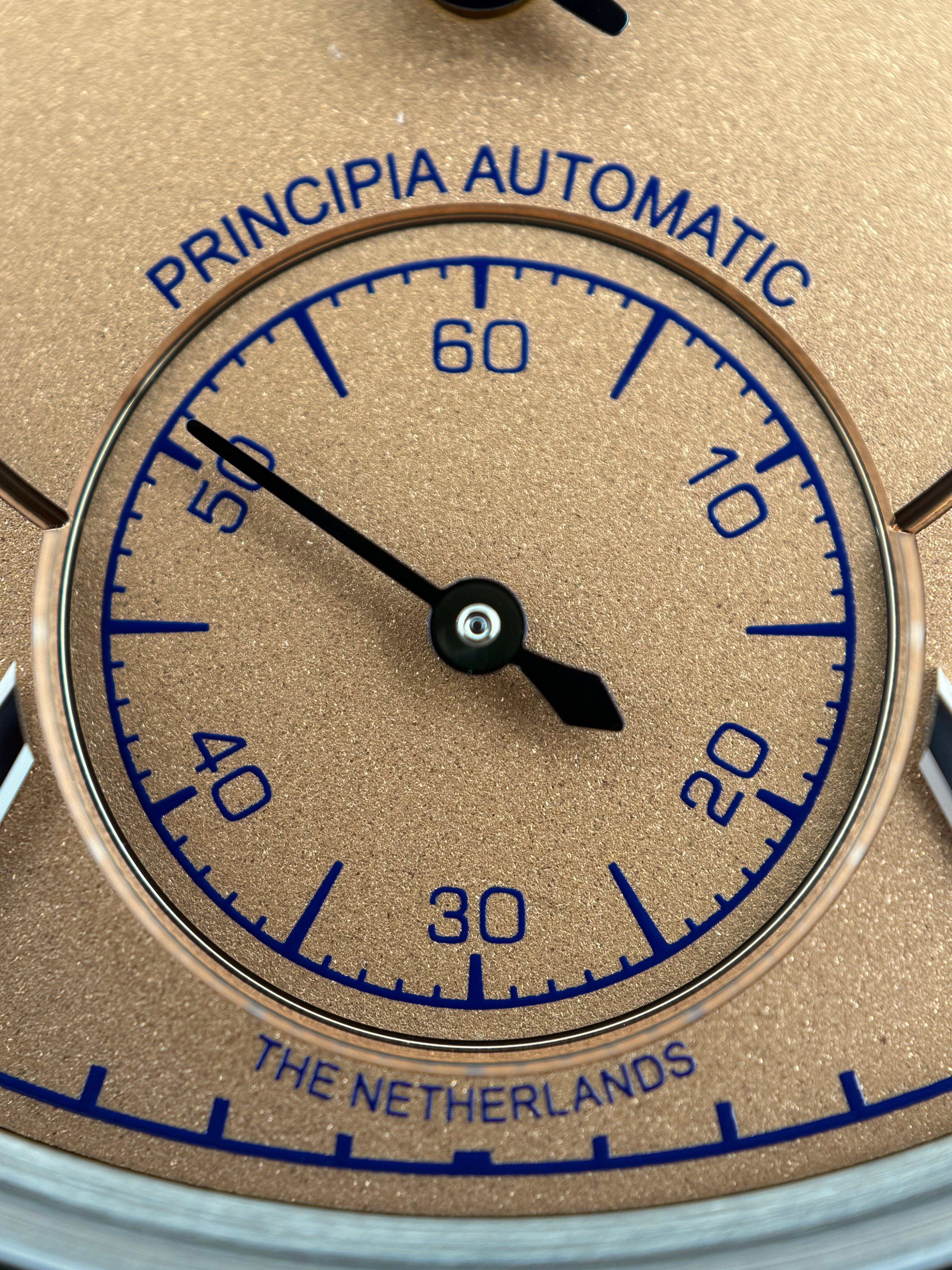 Grönefeld 1941 Principia Automatic – Salmon Dial, Stainless Steel, Full Set, New