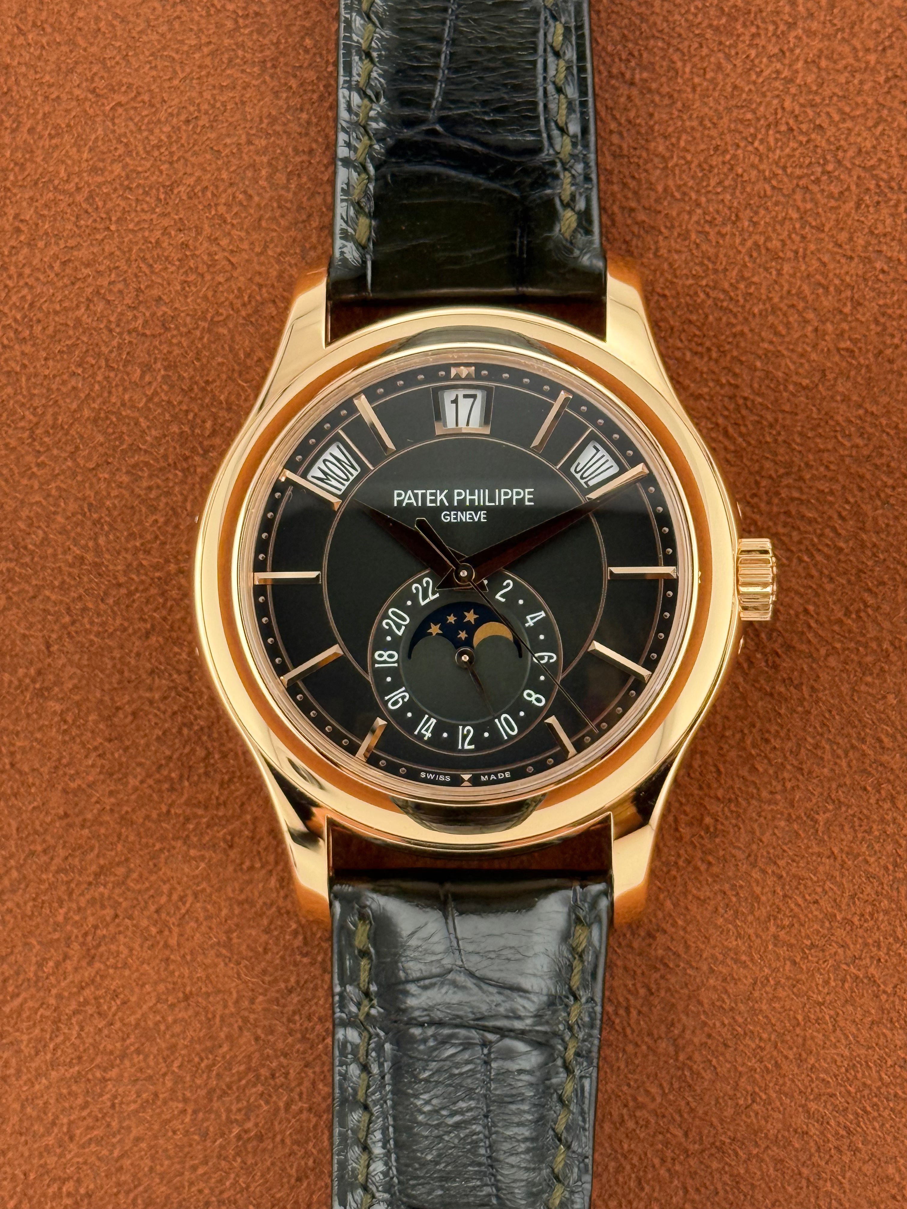 Patek Philippe Complications Annual Calendar Ref. 5205R-011 – Rose Gold, Olive Green Dial
