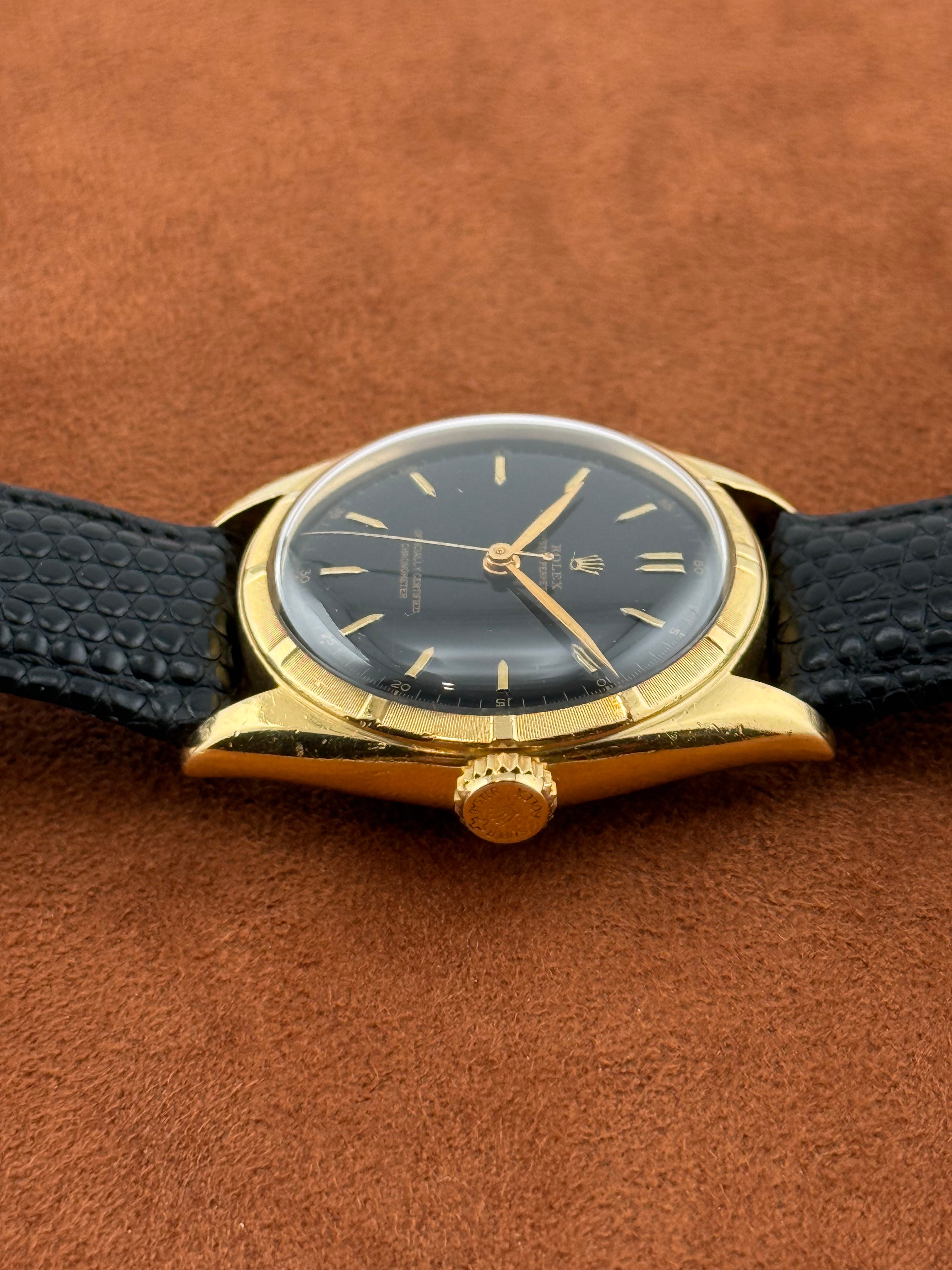 Rolex Oyster Perpetual Bubbleback Ref. 6085 – 18K Gold, Black Dial