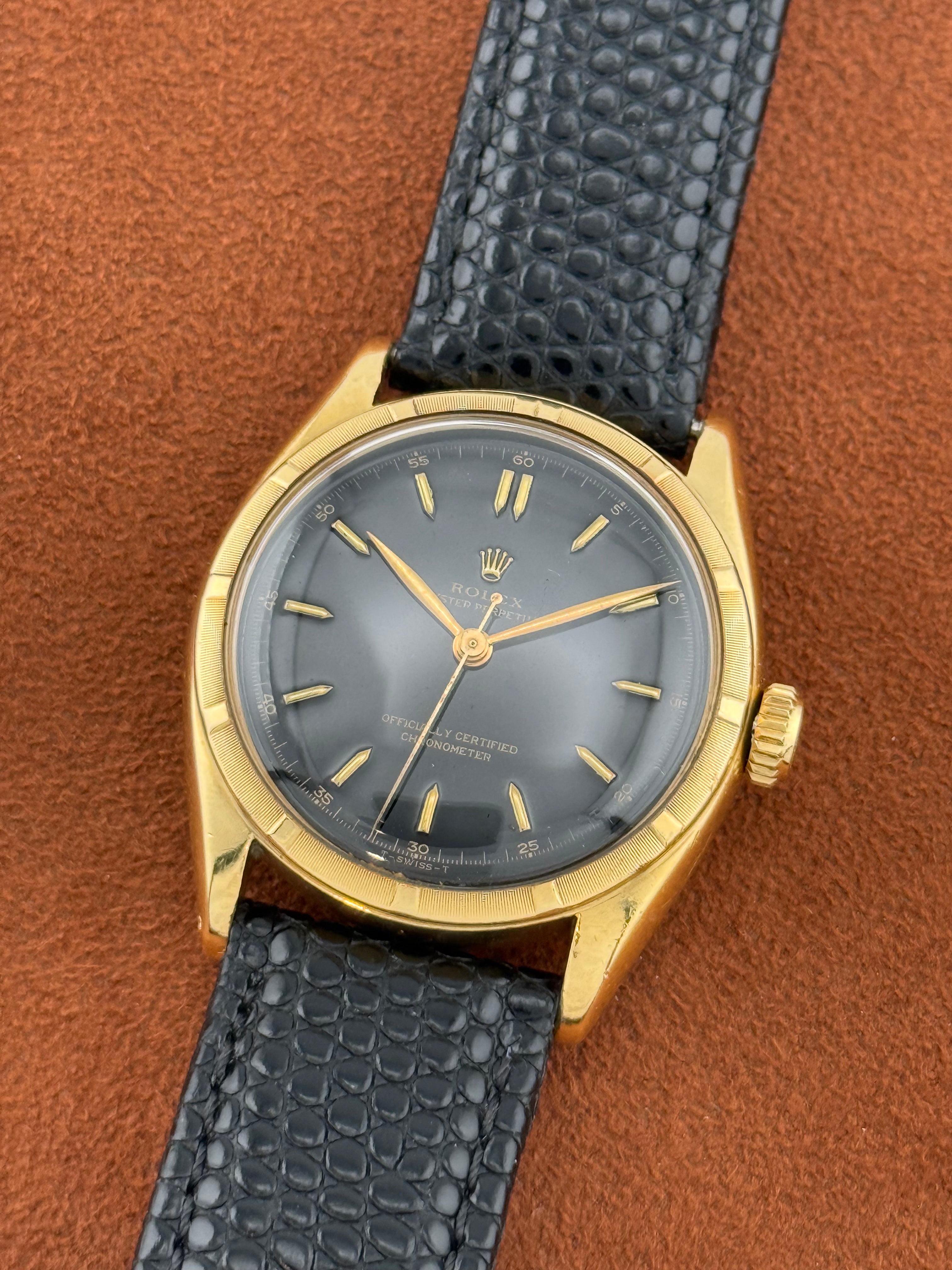 Rolex Oyster Perpetual Bubbleback Ref. 6085 – 18K Gold, Black Dial