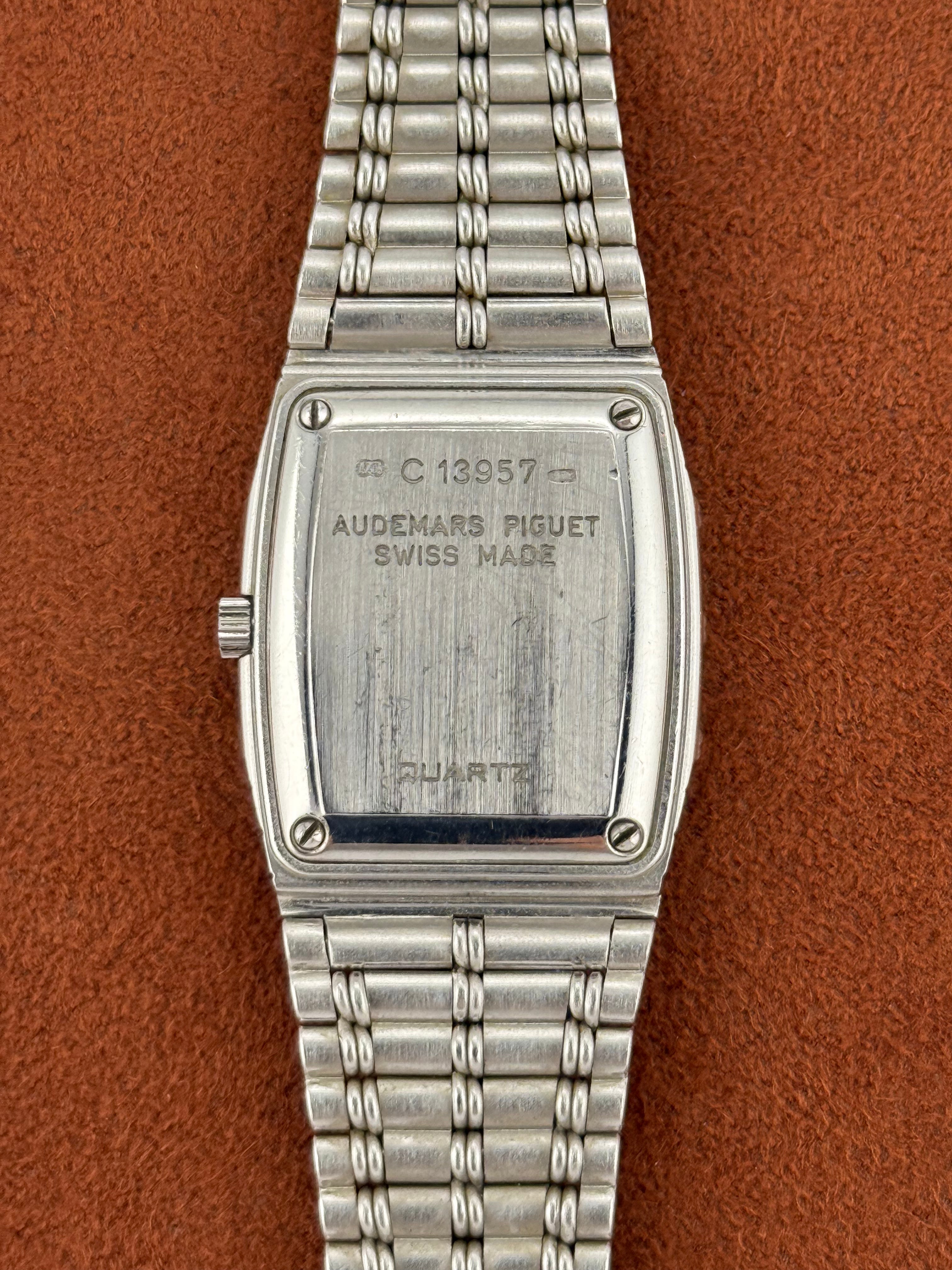 Audemars Piguet Bamboo – 18K White Gold Diamond & Sapphire Quartz Watch