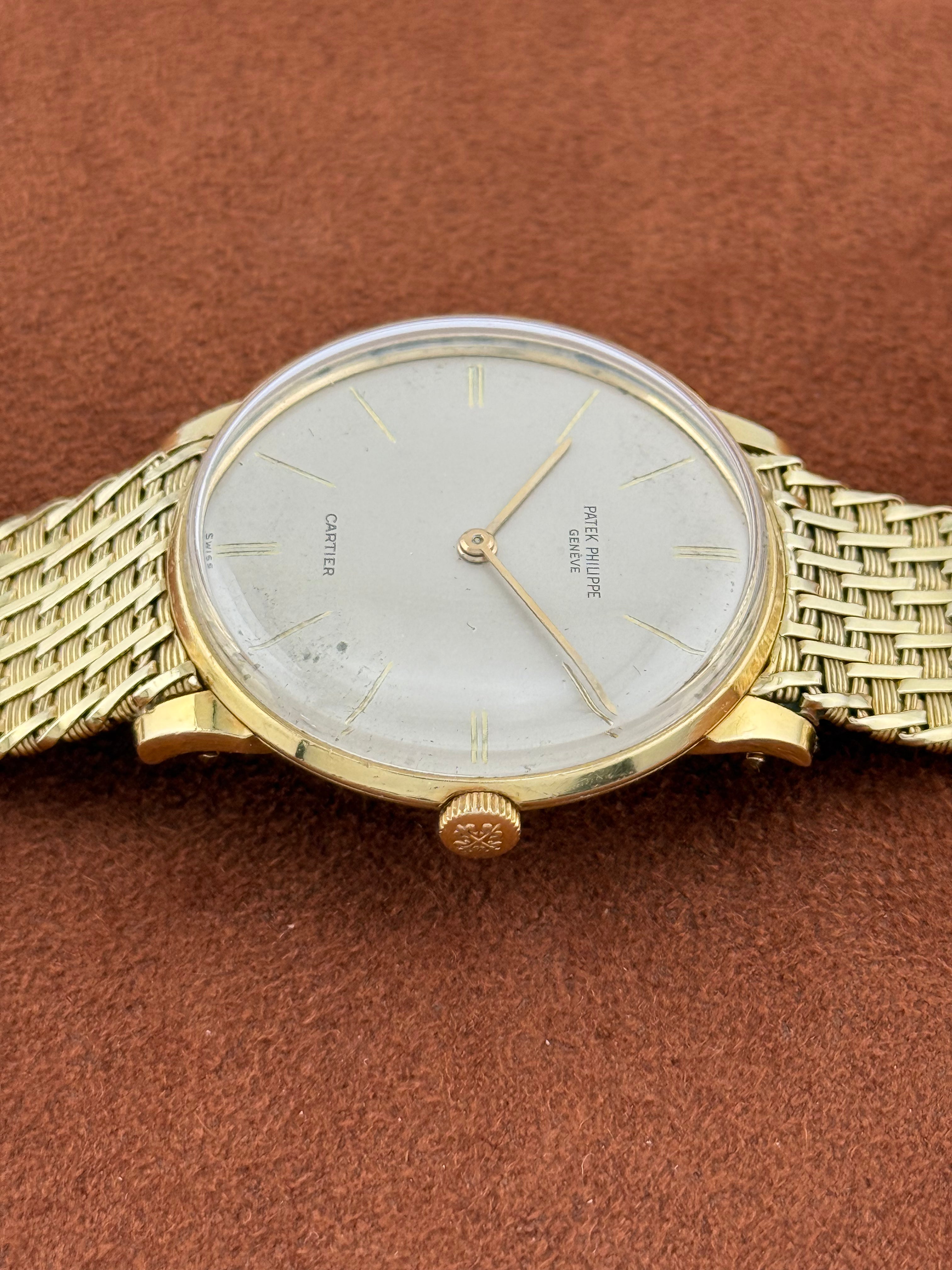Patek Philippe Calatrava Retailed by Cartier Ref. 25734 – 18K Gold Bracelet, Extract from the Archives