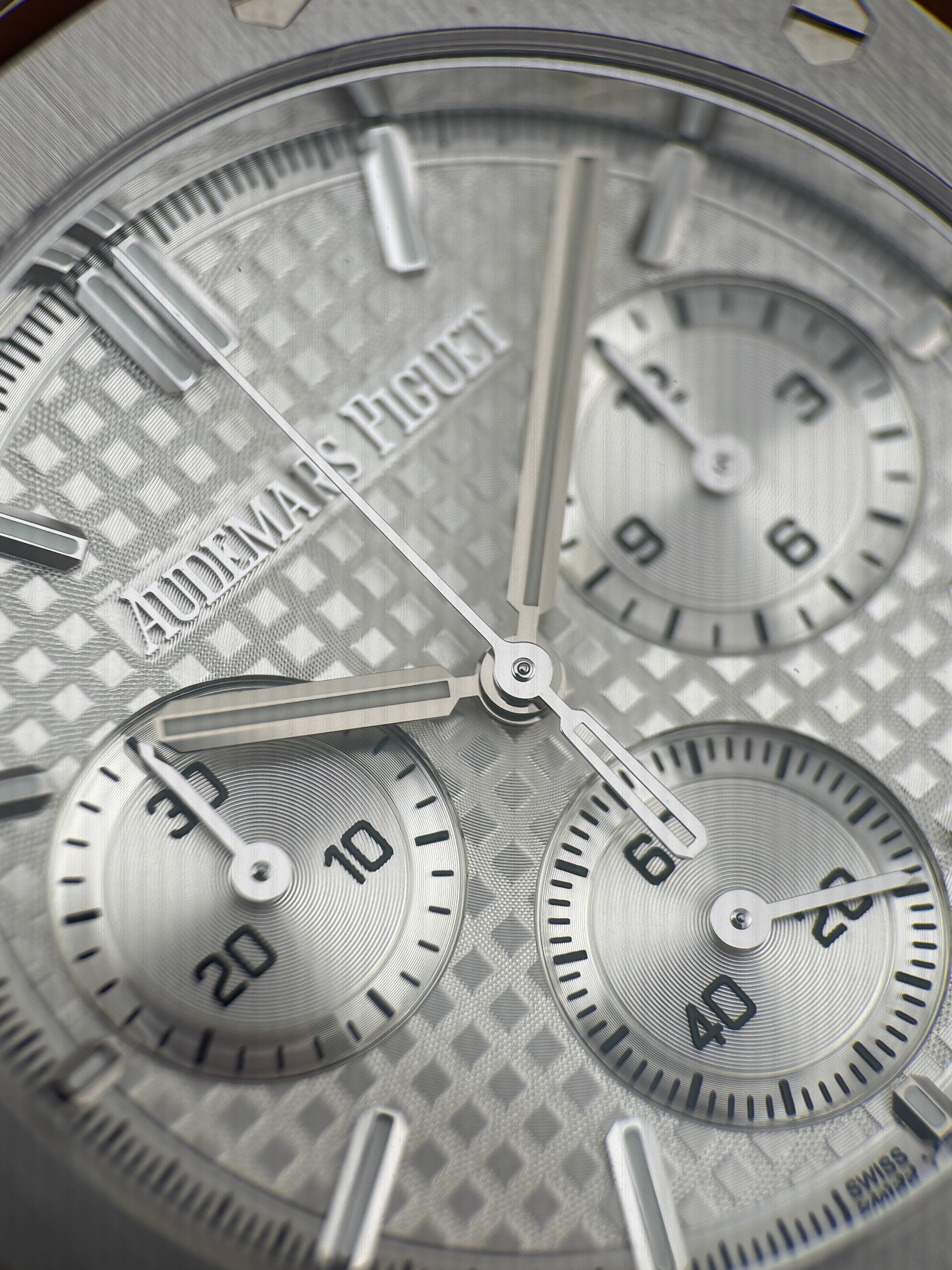 Audemars Piguet Royal Oak Selfwinding Chronograph Ref. 26240ST.OO.1320ST.03 — Full Set, Unworn