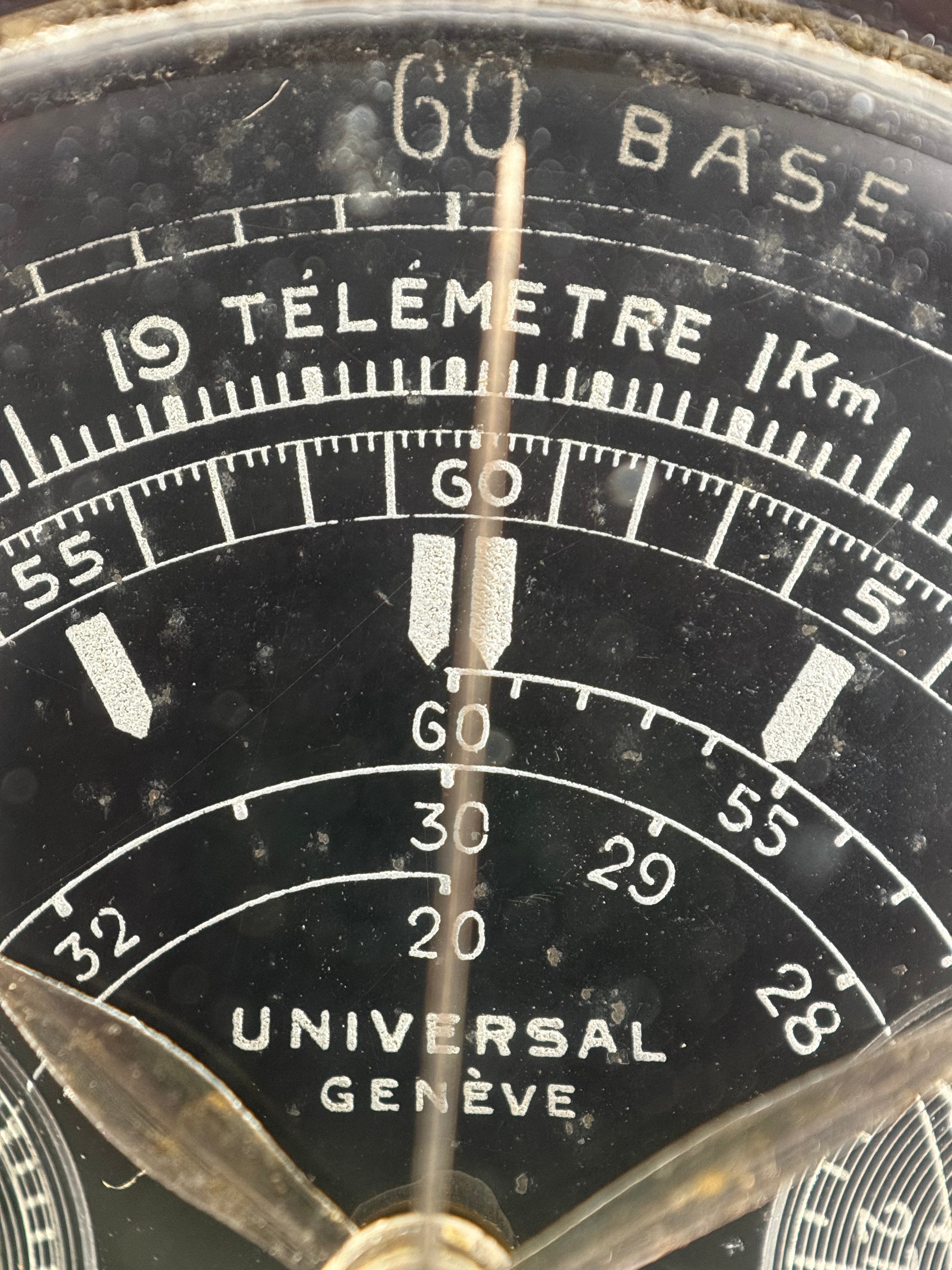Universal Genève Compur Chronograph – Black Snail Dial, Multi-Scale, Mid-1930s