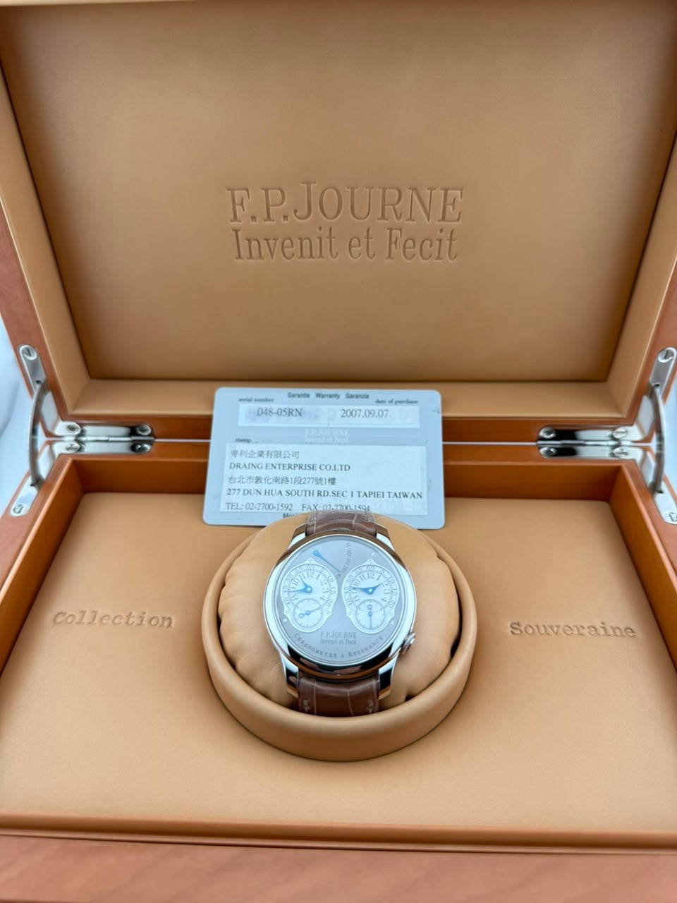 F.P. Journe Chronomètre à Résonance No. 048-05RN — Platinum, Full Set, Taiwan Warranty Card Dated 07/09/2007