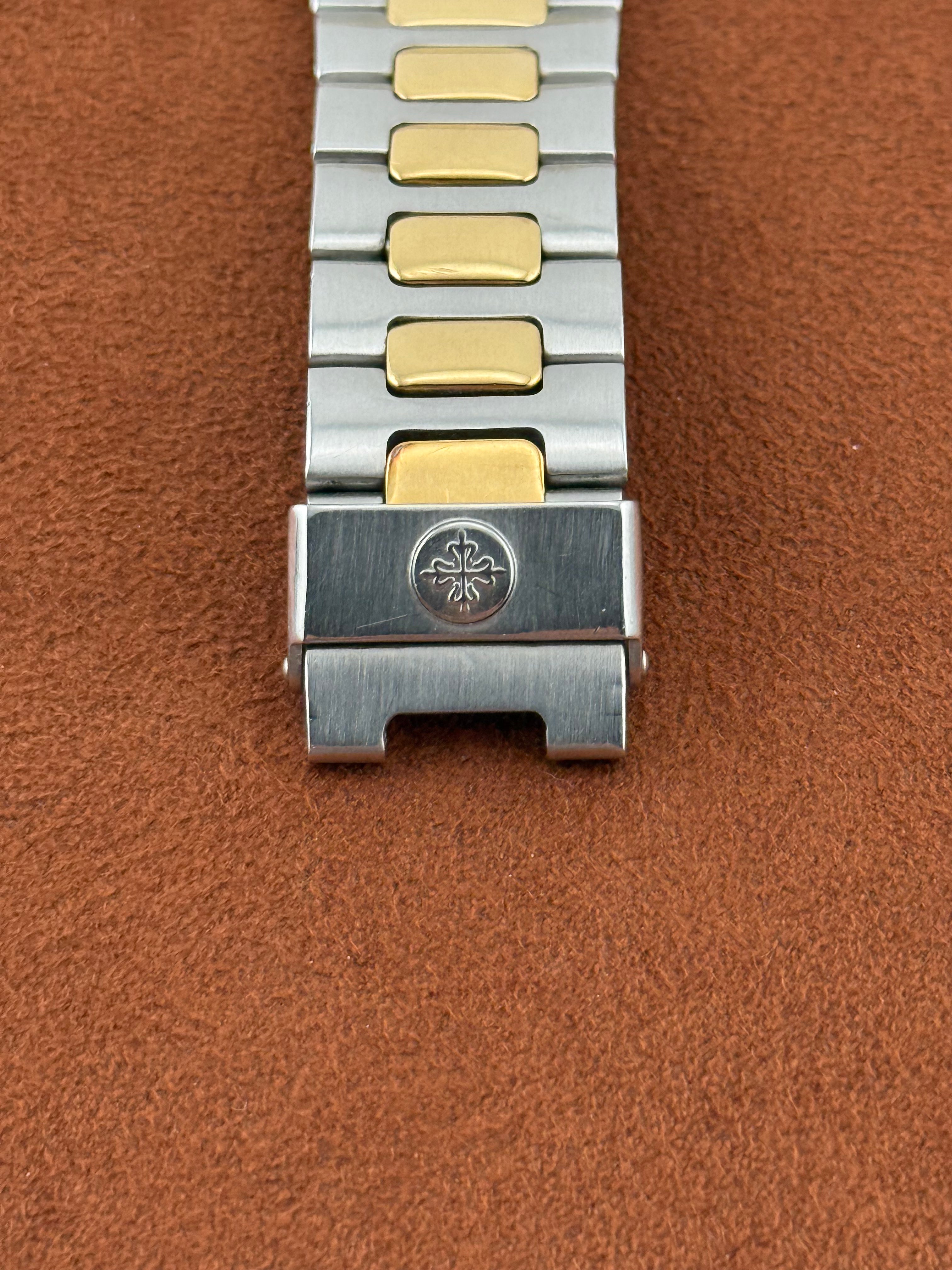 Patek Philippe Nautilus Ref. 3700/1AJ – Two-Tone Jumbo, Blue Dial