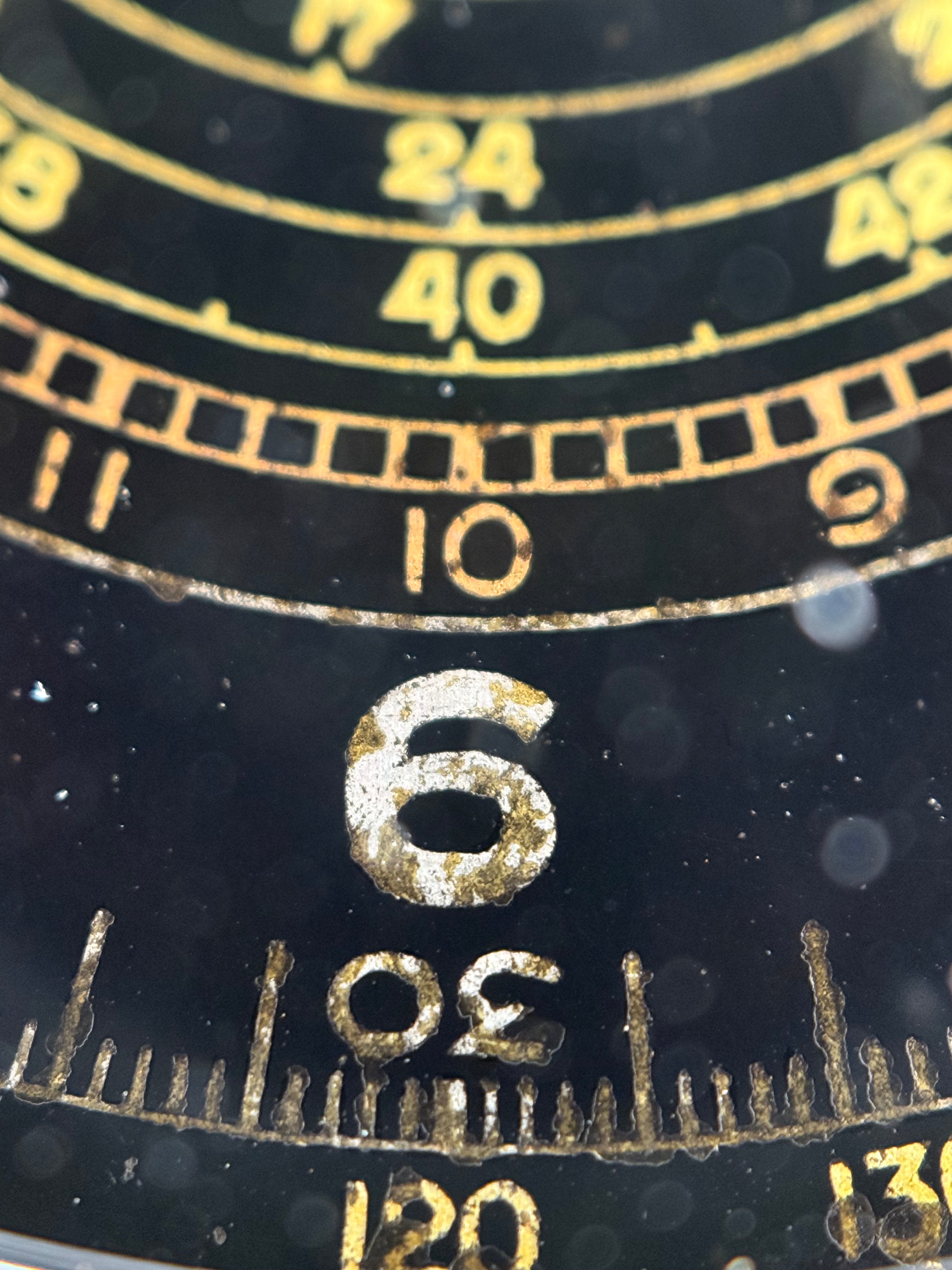 Omega Steel Chronograph – Gilt Multi-Scale Dial, Cal. 33.3 CHRO, 1940s