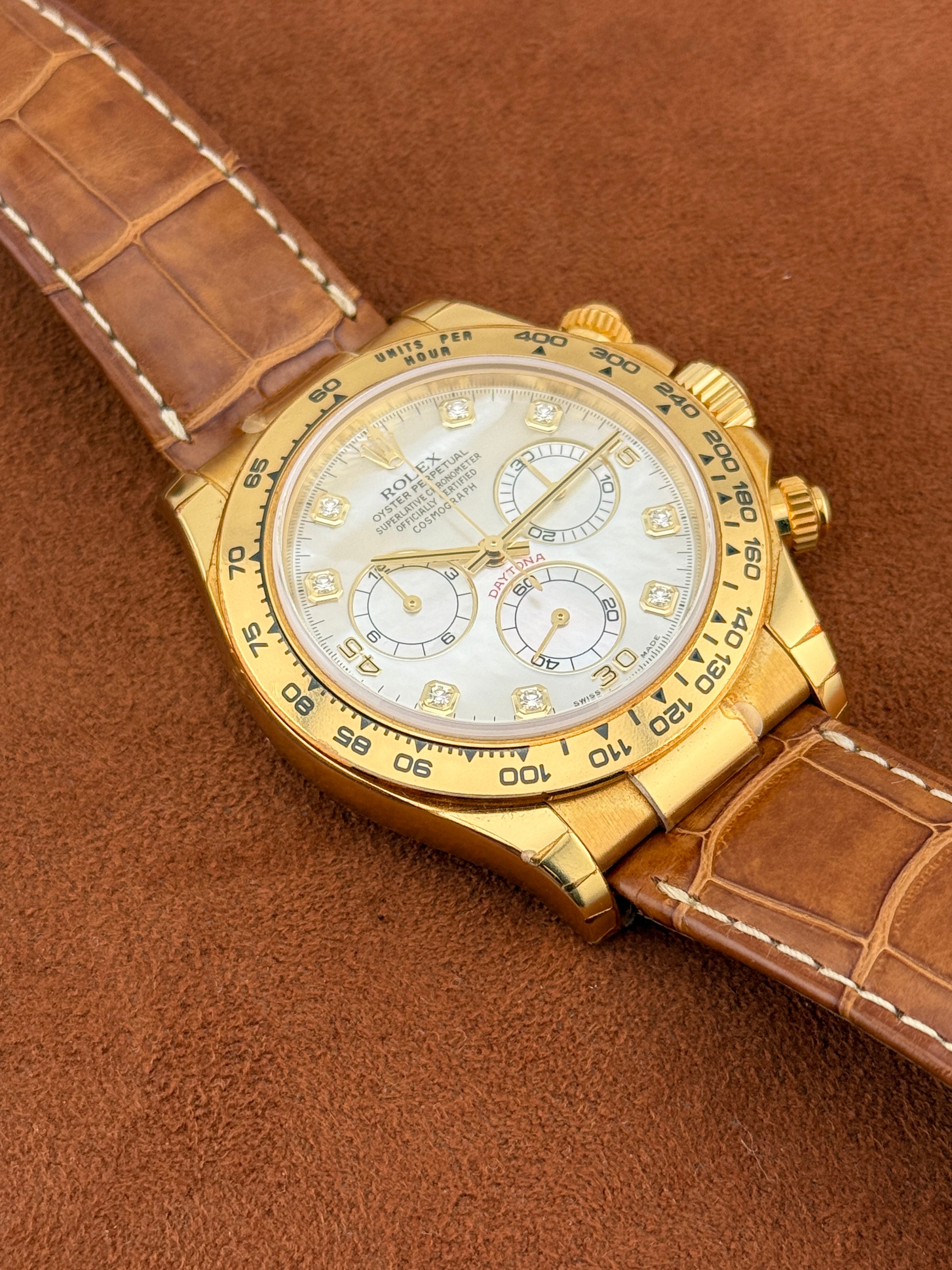 Rolex Daytona 116518 Mother of pearl - full set offered from the original owner