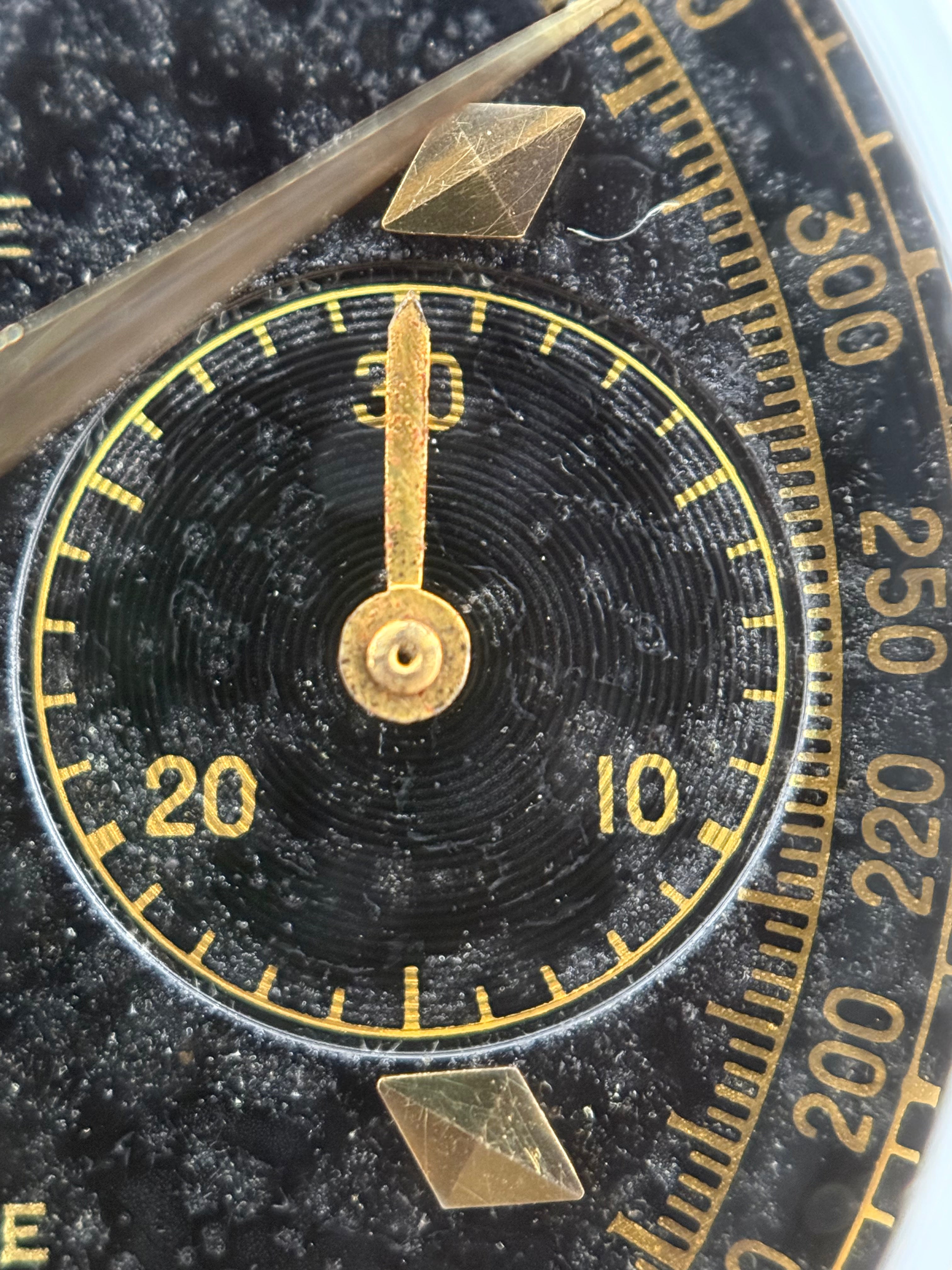 Rolex Piccolino Anti-Magnetique Ref. 3055 – 18K Gold Chronograph, Black Dial