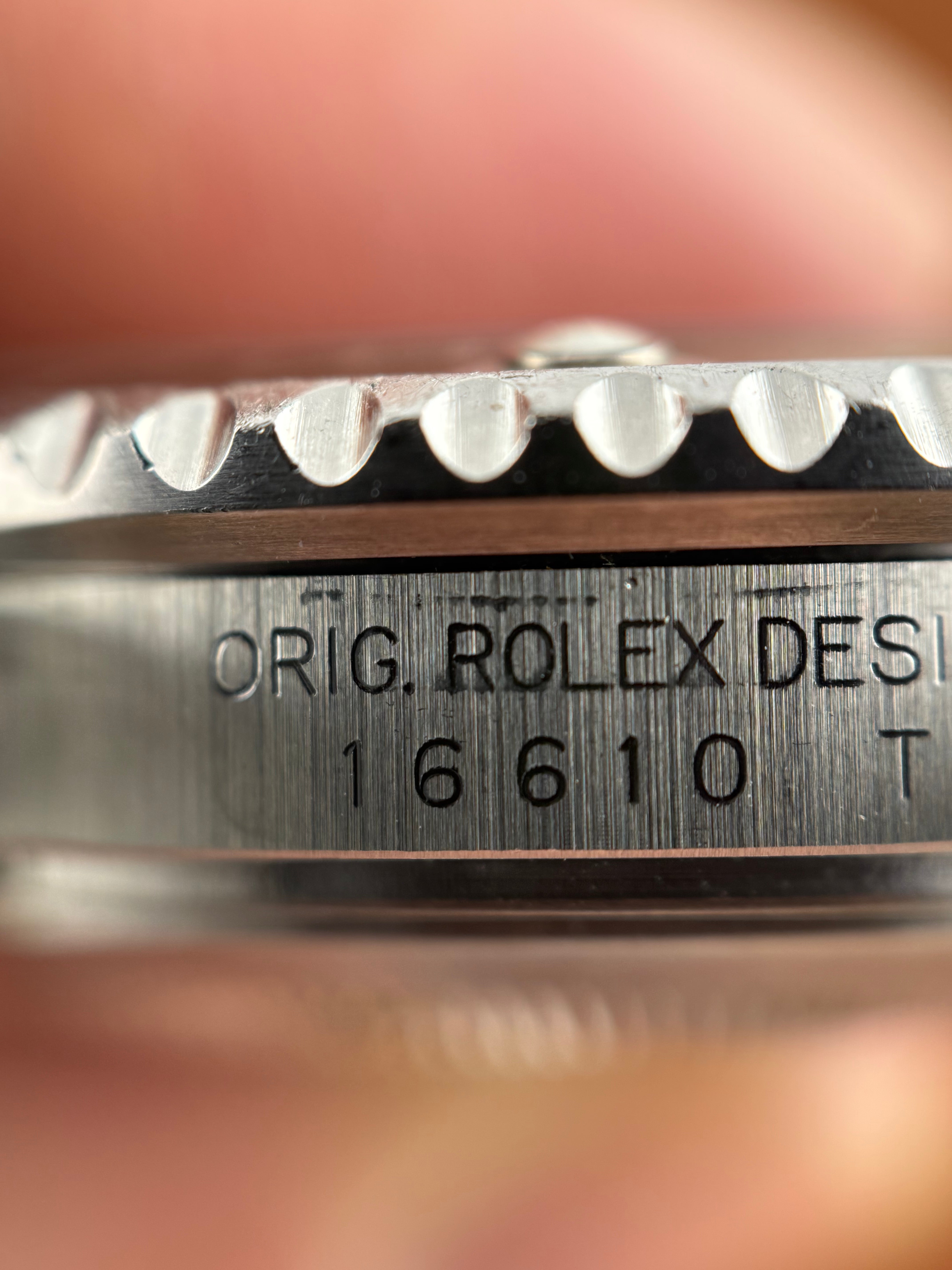 Rolex Submariner Date Ref. 16610LV “Kermit” – serie F, juego completo, 2004