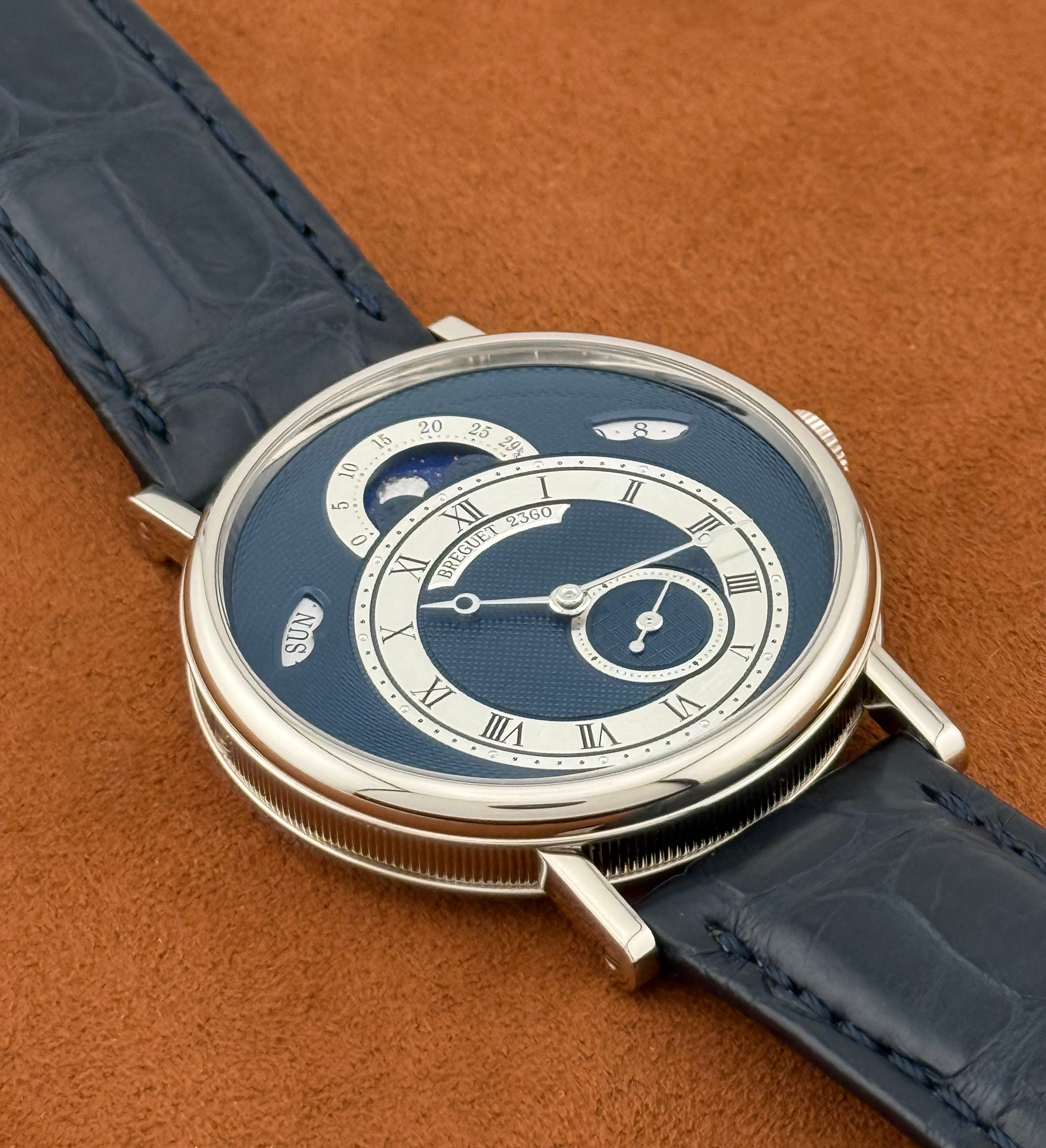 Breguet  Classique Calendrier — Ref. 7337BB/Y5/9VU