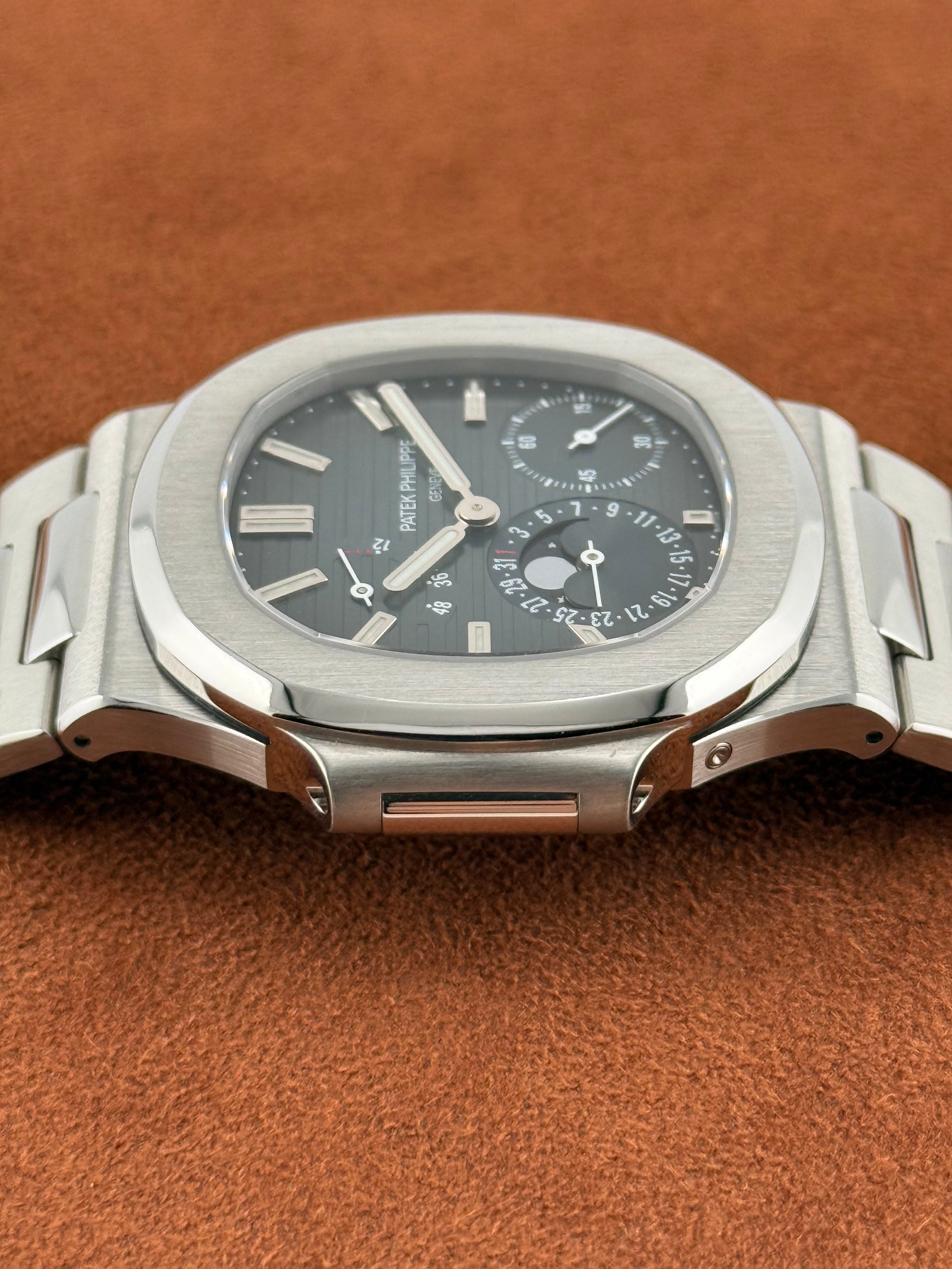 Patek Philippe Nautilus Ref. 3712 “3 Dots” – primera serie, juego completo, alrededor de 2005
