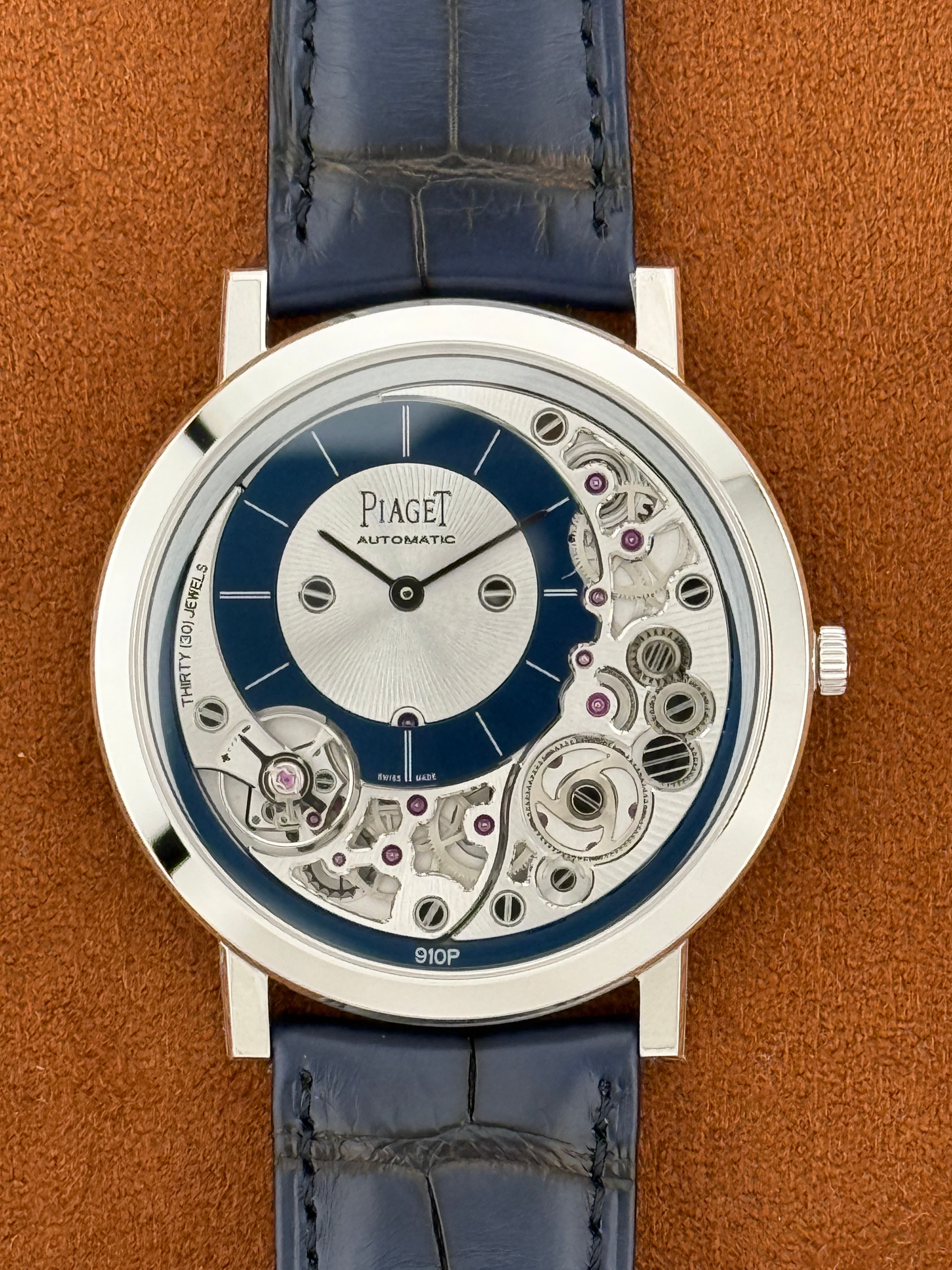 Piaget Altiplano Ultimate Automatic G0A45123 in 18K White Gold