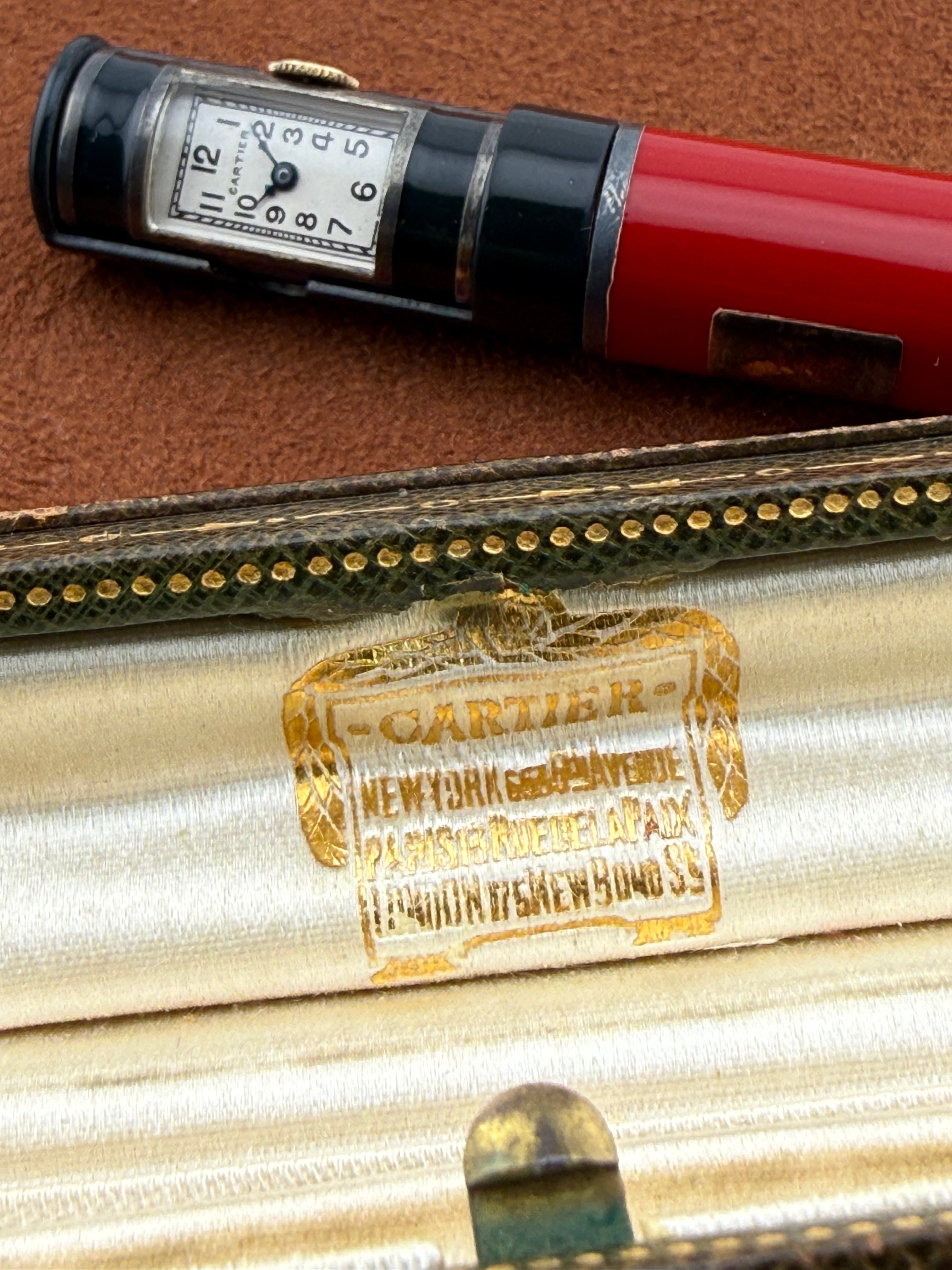 Cartier lighter watch with black and red enamel in Silver - circa 1930