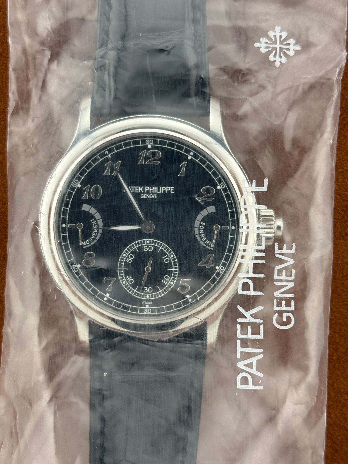 Patek Philippe 6301P Grande et Petite Sonnerie Minute Repeater