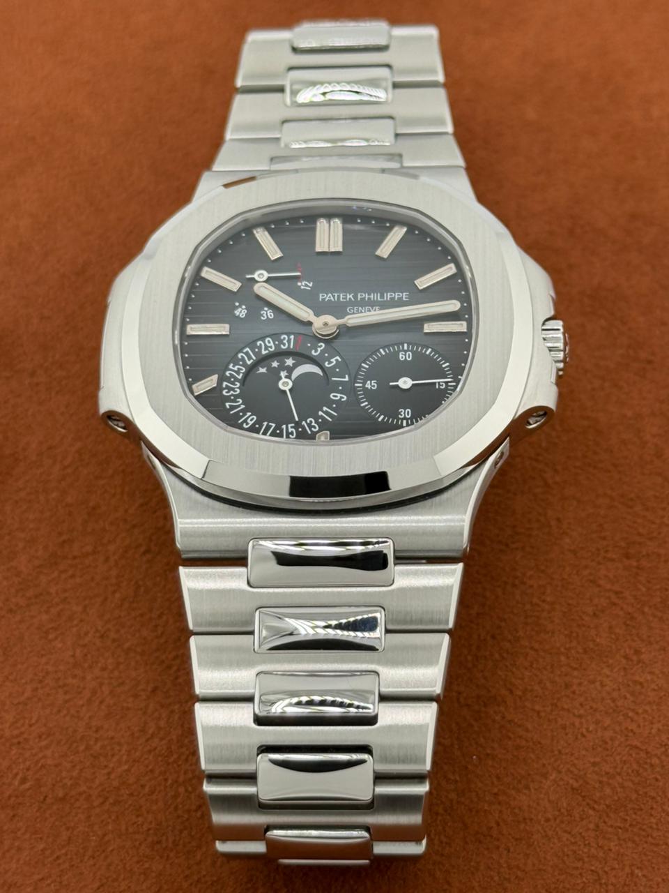 Patek Philippe Nautilus 5712/1A-001, Stainless Steel, Full Set, 2014