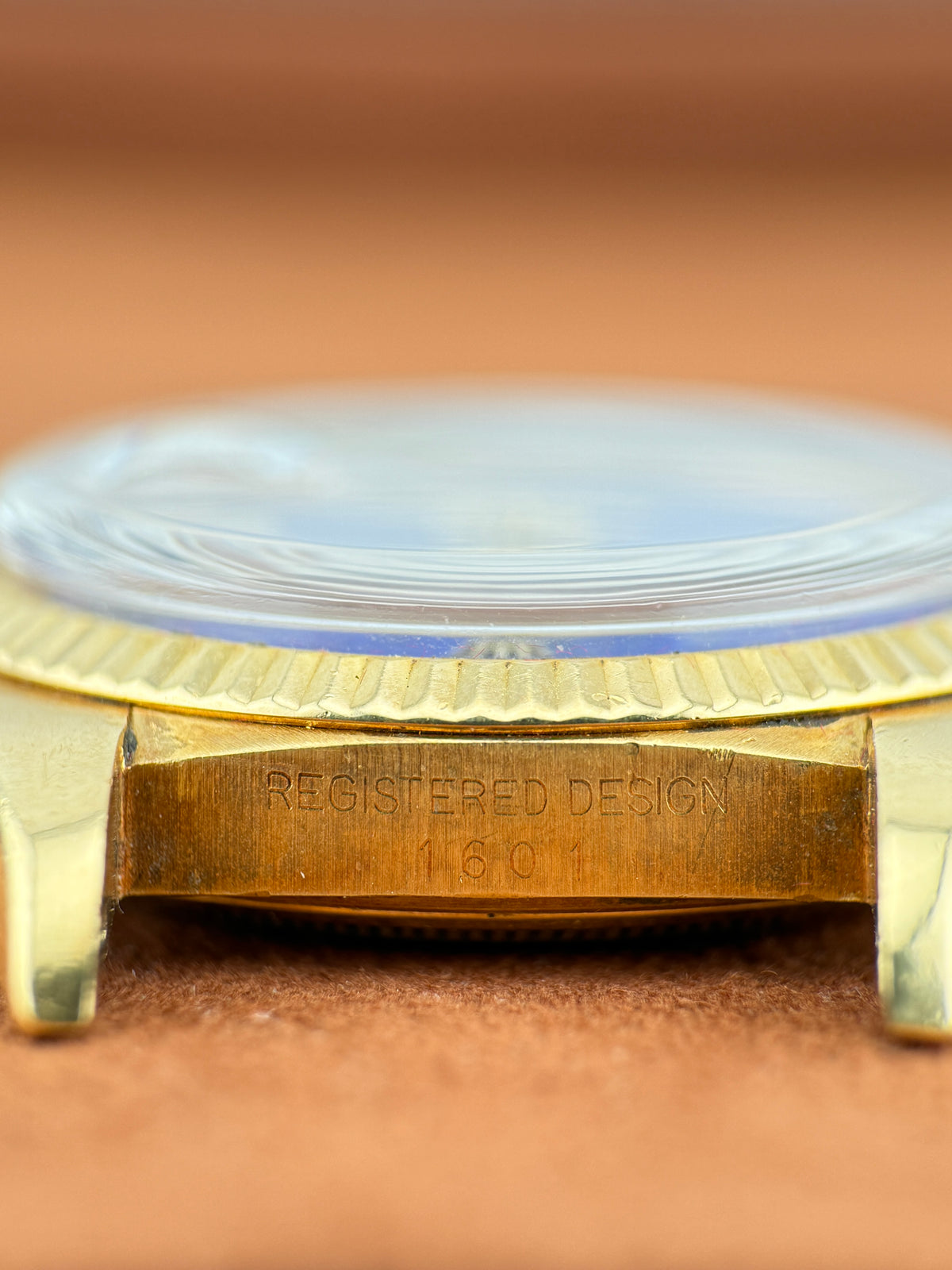 Rolex Oyster Perpetual Datejust Ref. 1601 — 18k Yellow Gold, Lapis Lazuli Khanjar Dial, Circa 1975