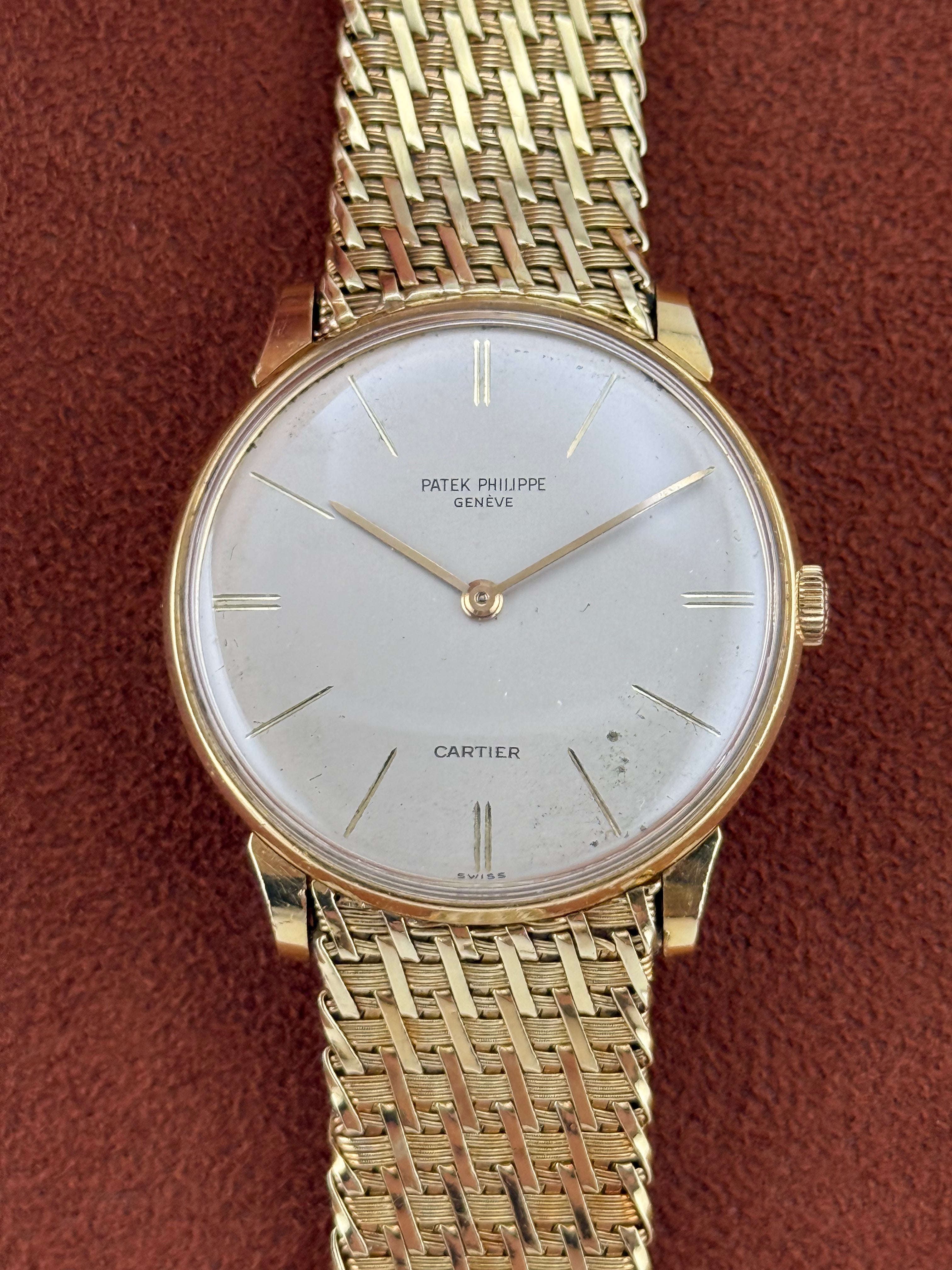 Patek Philippe Calatrava Retailed by Cartier Ref. 25734 – 18K Gold Bracelet, Extract from the Archives