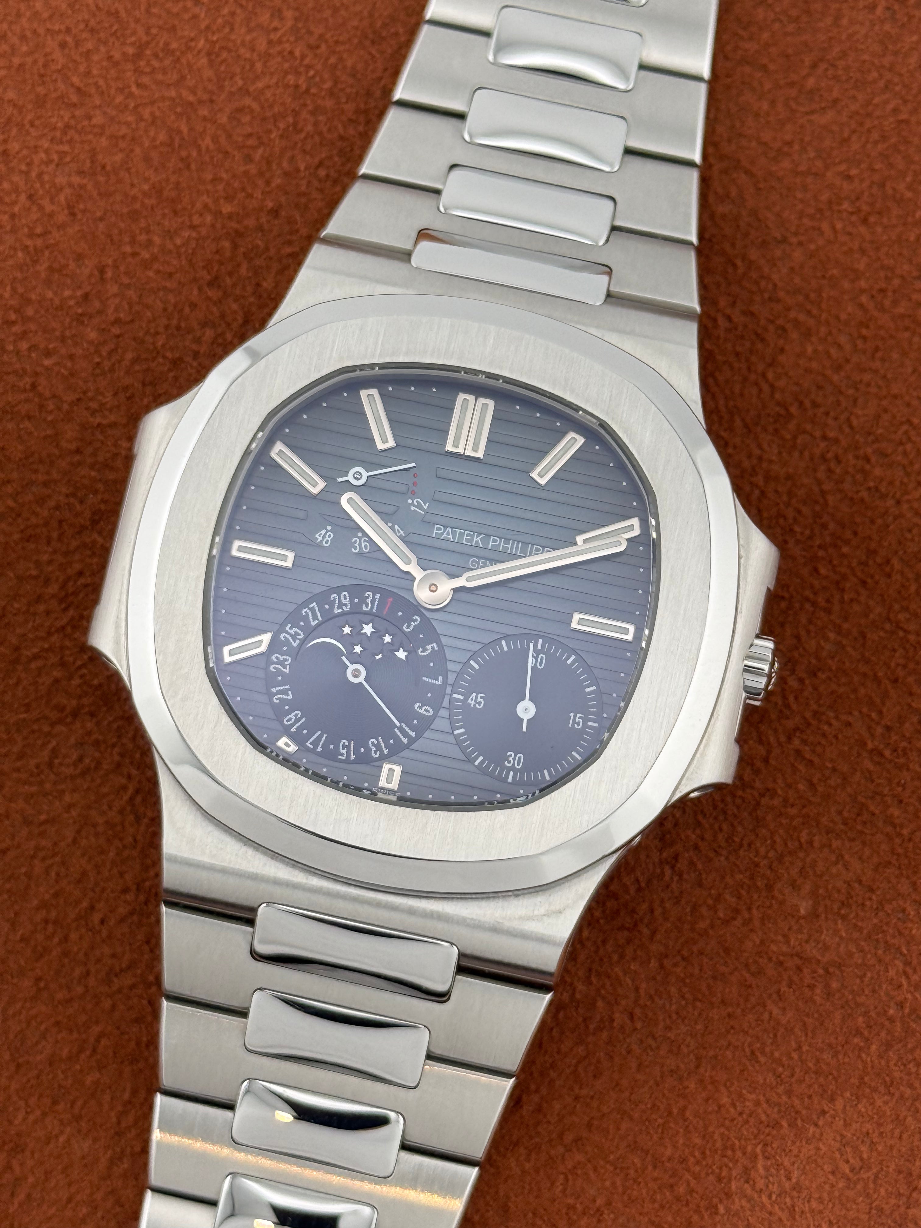 Patek Philippe Nautilus Ref. 3712/1A – First Series, Original Certificate, Full Set