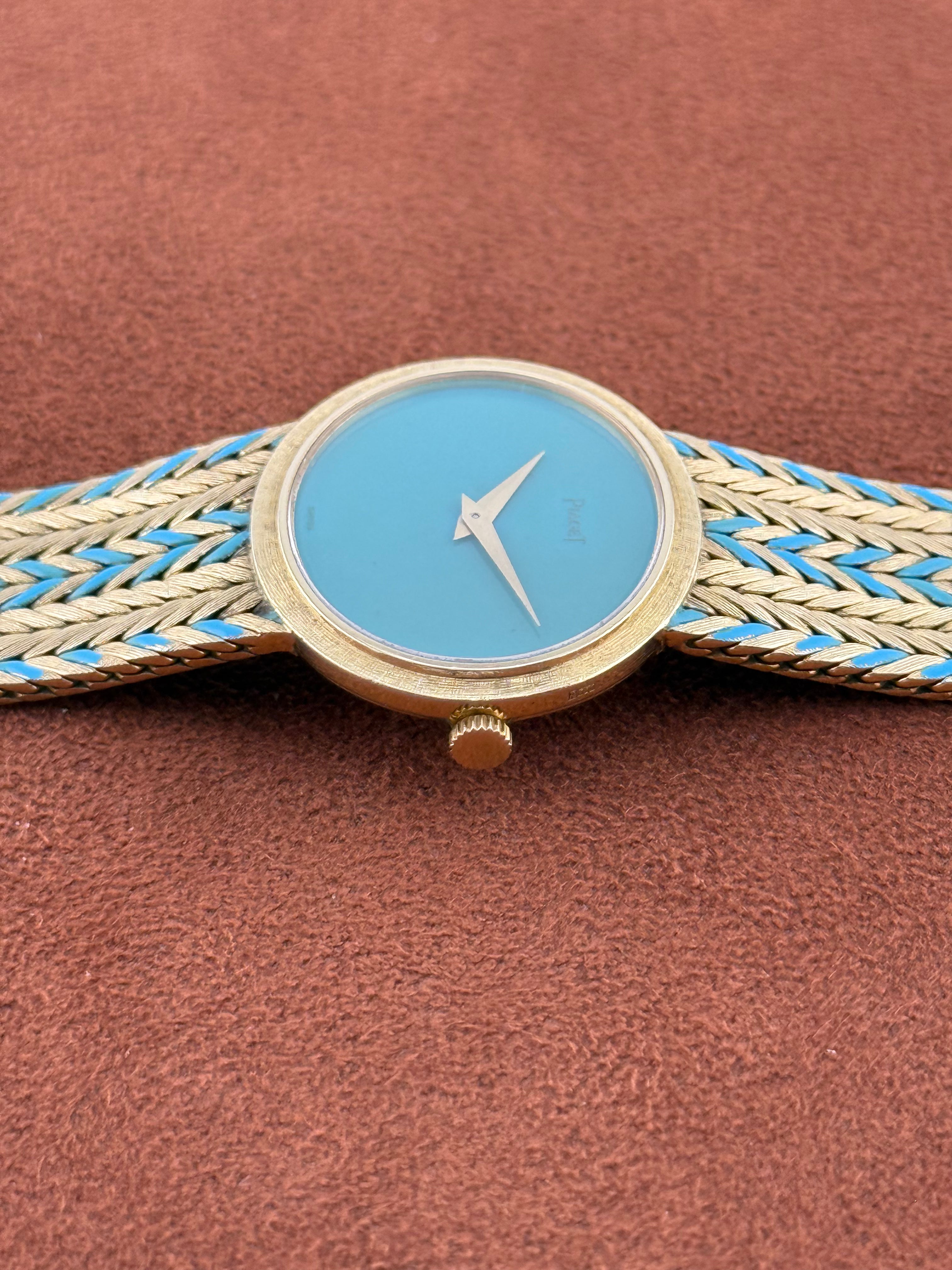 Piaget Ref. 9801 E 14 – Turquoise Dial, 18K Yellow Gold Bracelet Watch, Circa 1970–1971