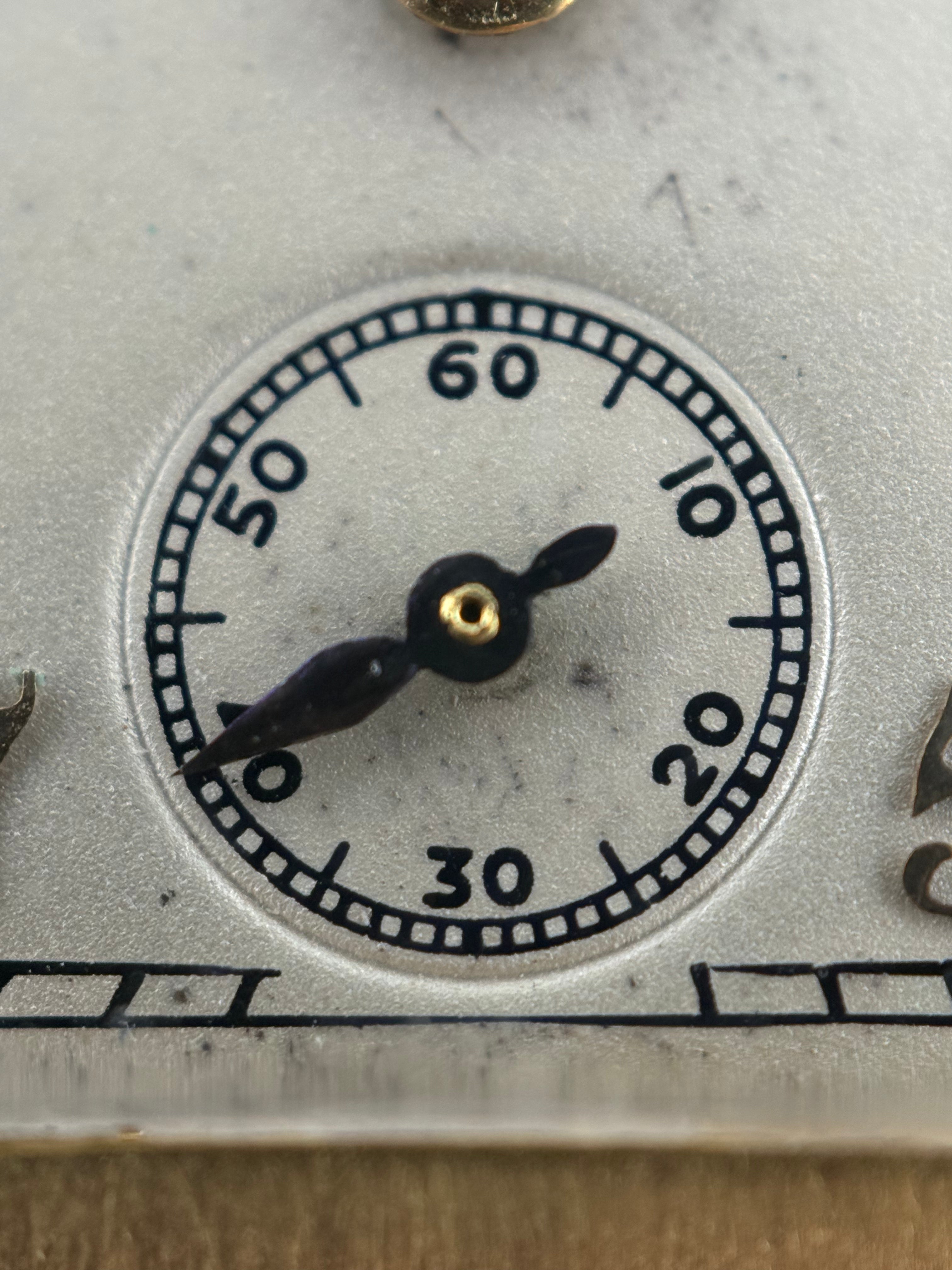 Patek Philippe Pre-Reference Square Wristwatch – 18K Yellow Gold, Extract from the Archives, 1926